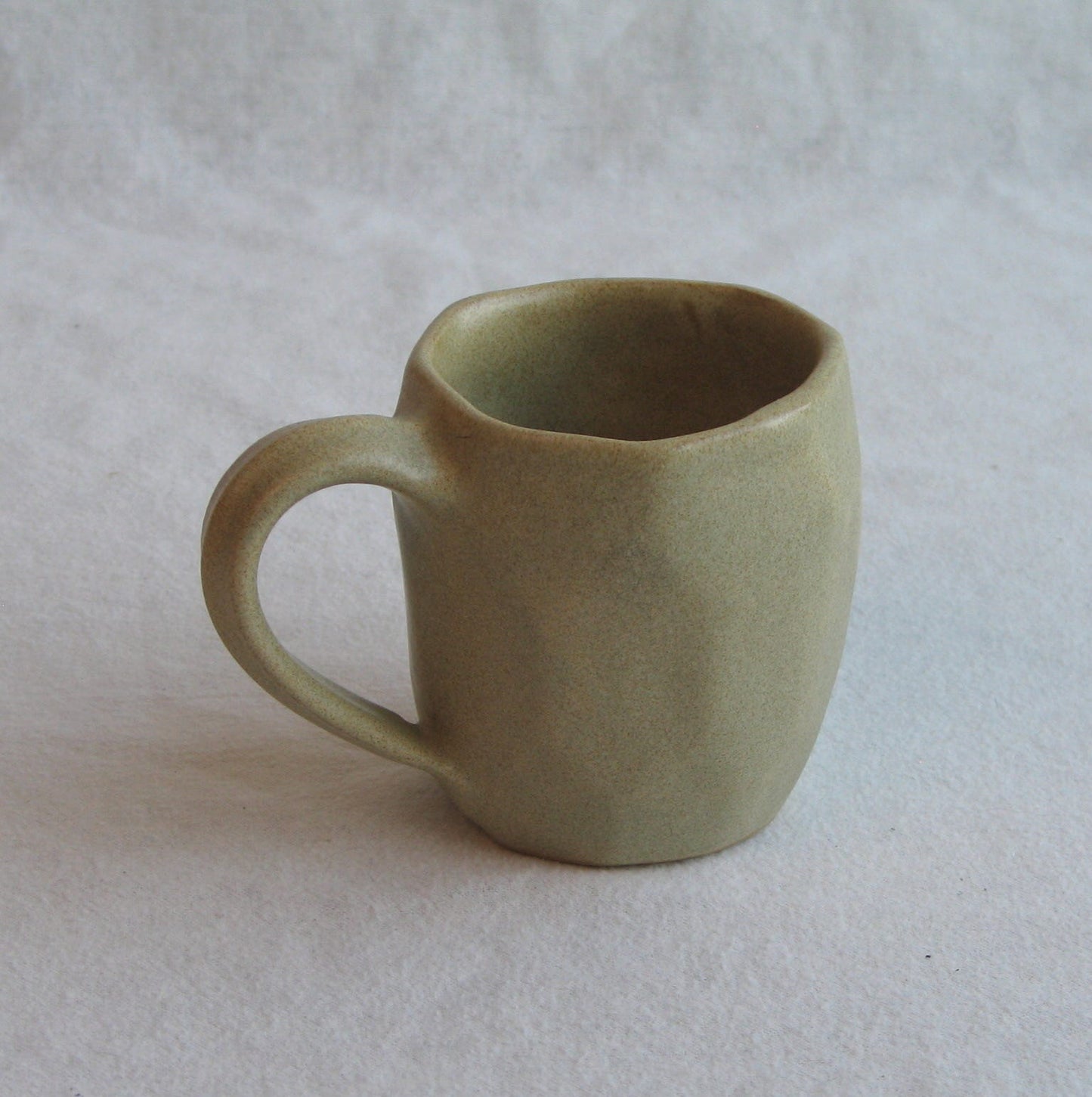 Mug honeycomb f/8oz ceramic 3Dx4 olive CA