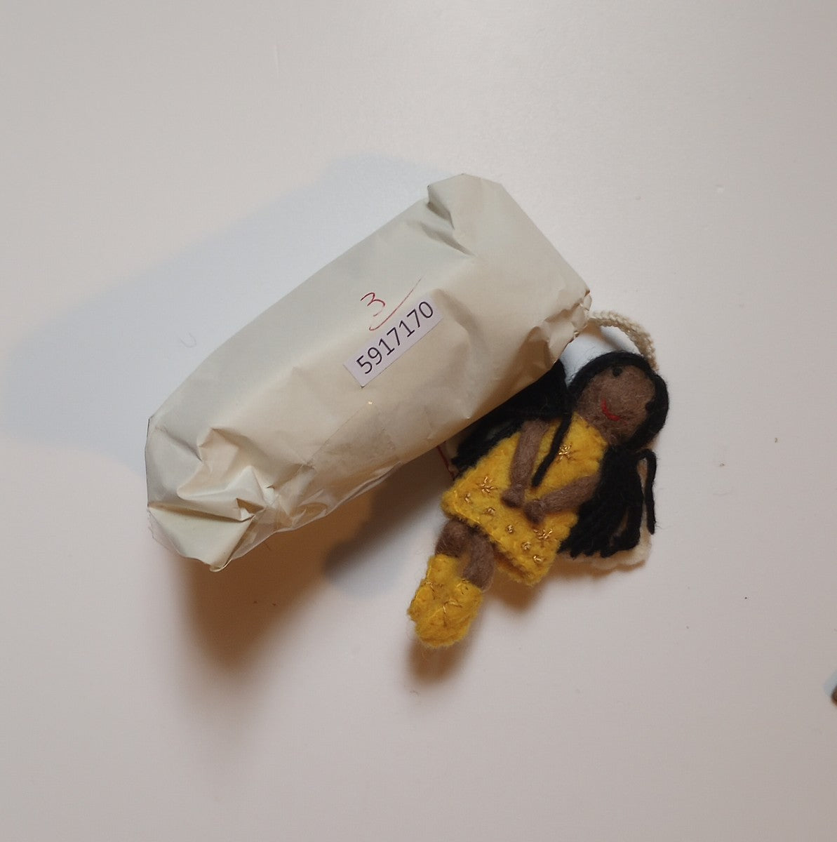 Ornament angel M/3 felt 3.5H yellow/black/white