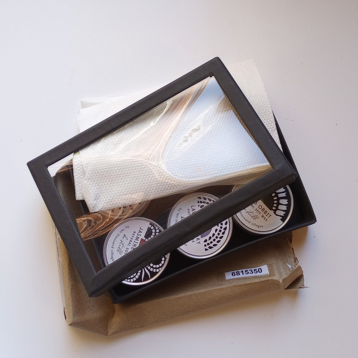 Candles in tins s/6 w/box 2D|6.5L multi/silv/blk