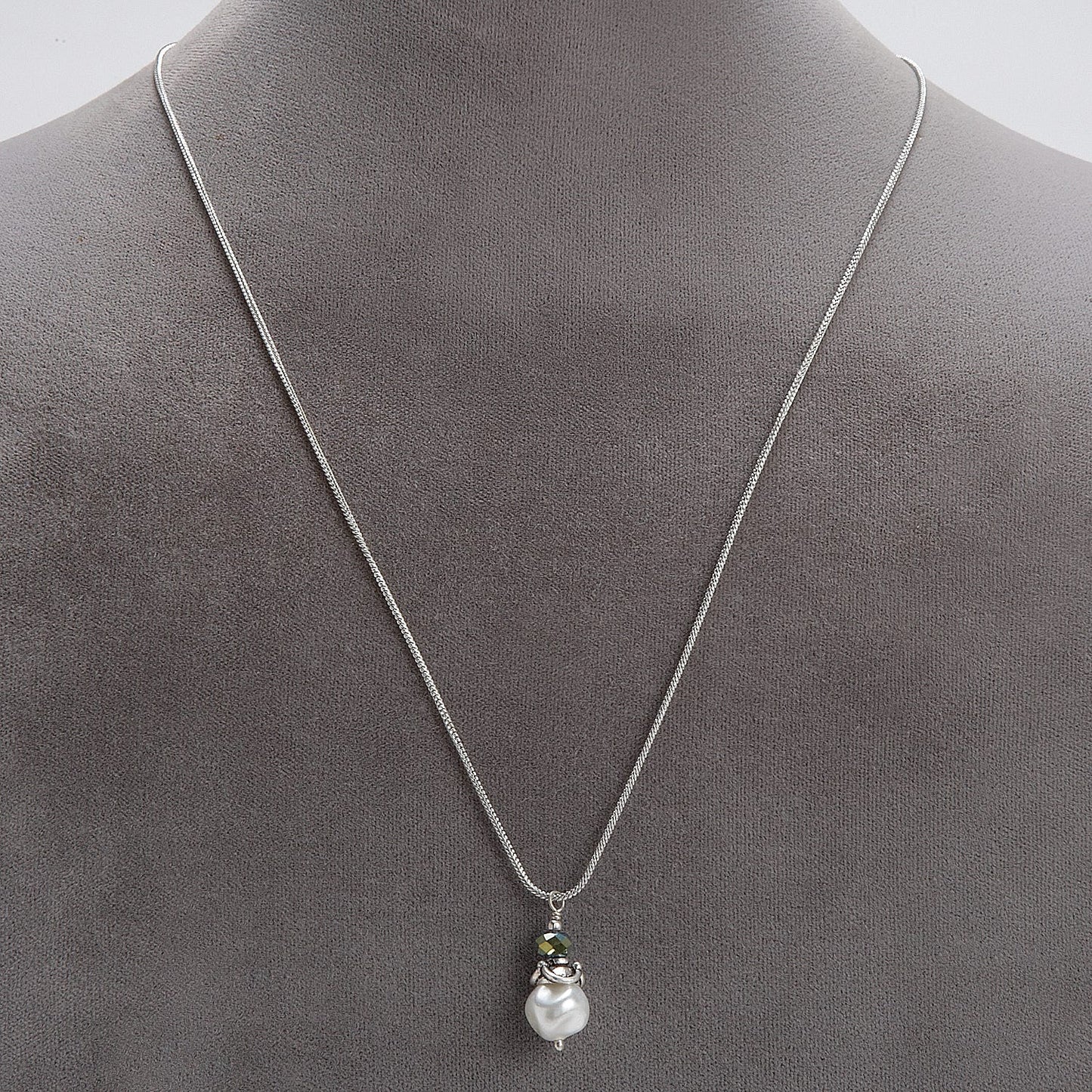 Necklace fine chain/faux pearl 20L white/silver