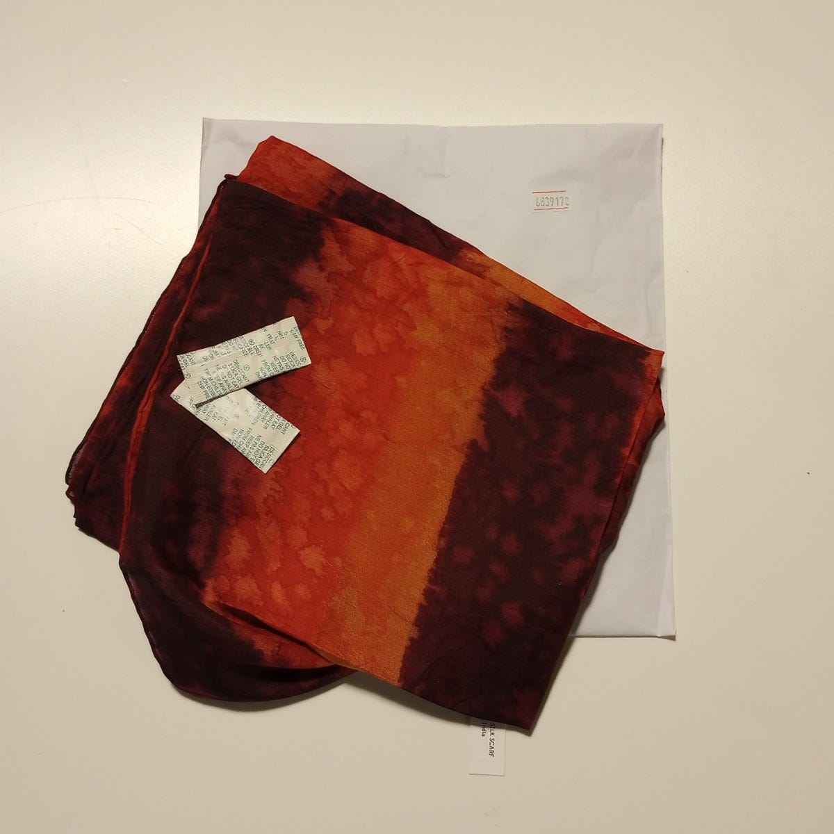Scarf tie dye sunset recyc silk 70x28 red/orng/yel