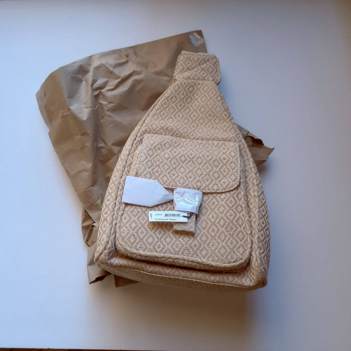 Backpack mini triangular jute/cttn 9Wx12H tan/ivry