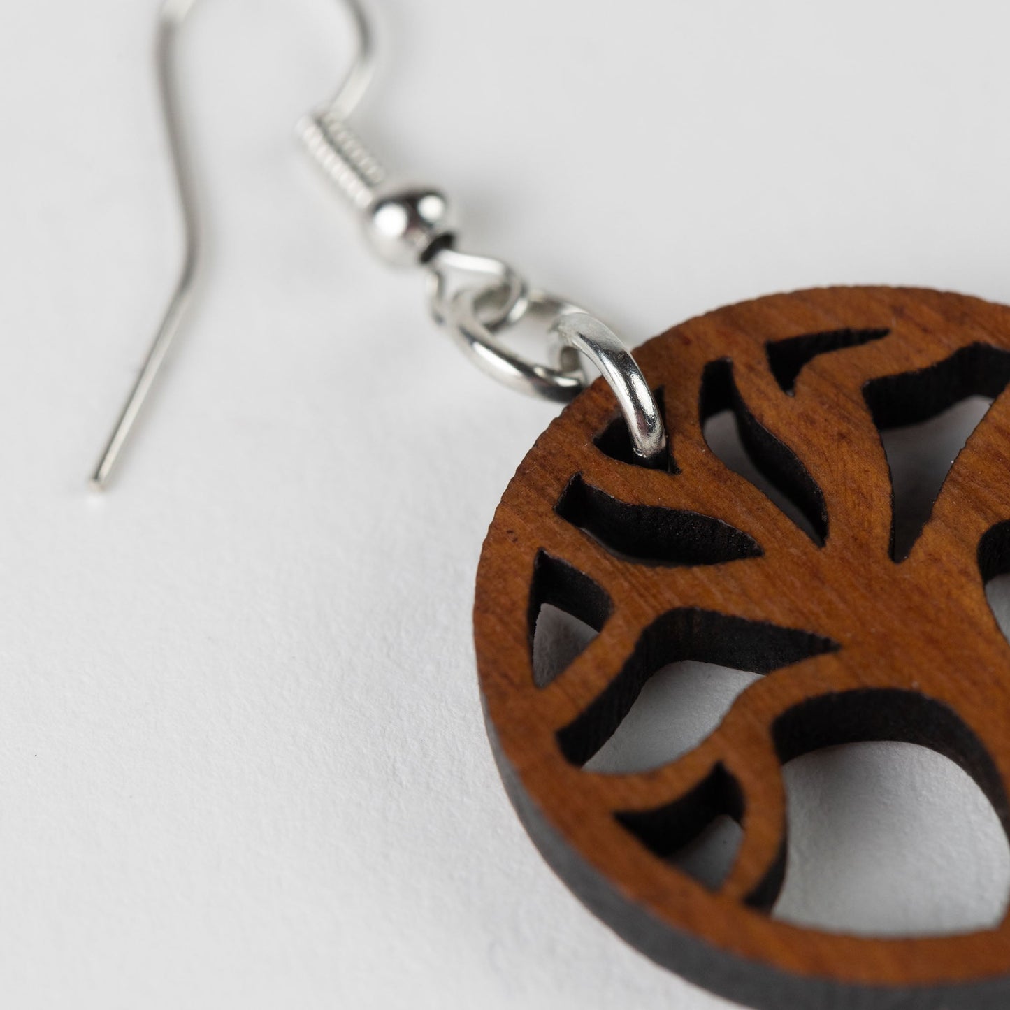 Earrings tree of life cutout wood/metal 1.75L brn