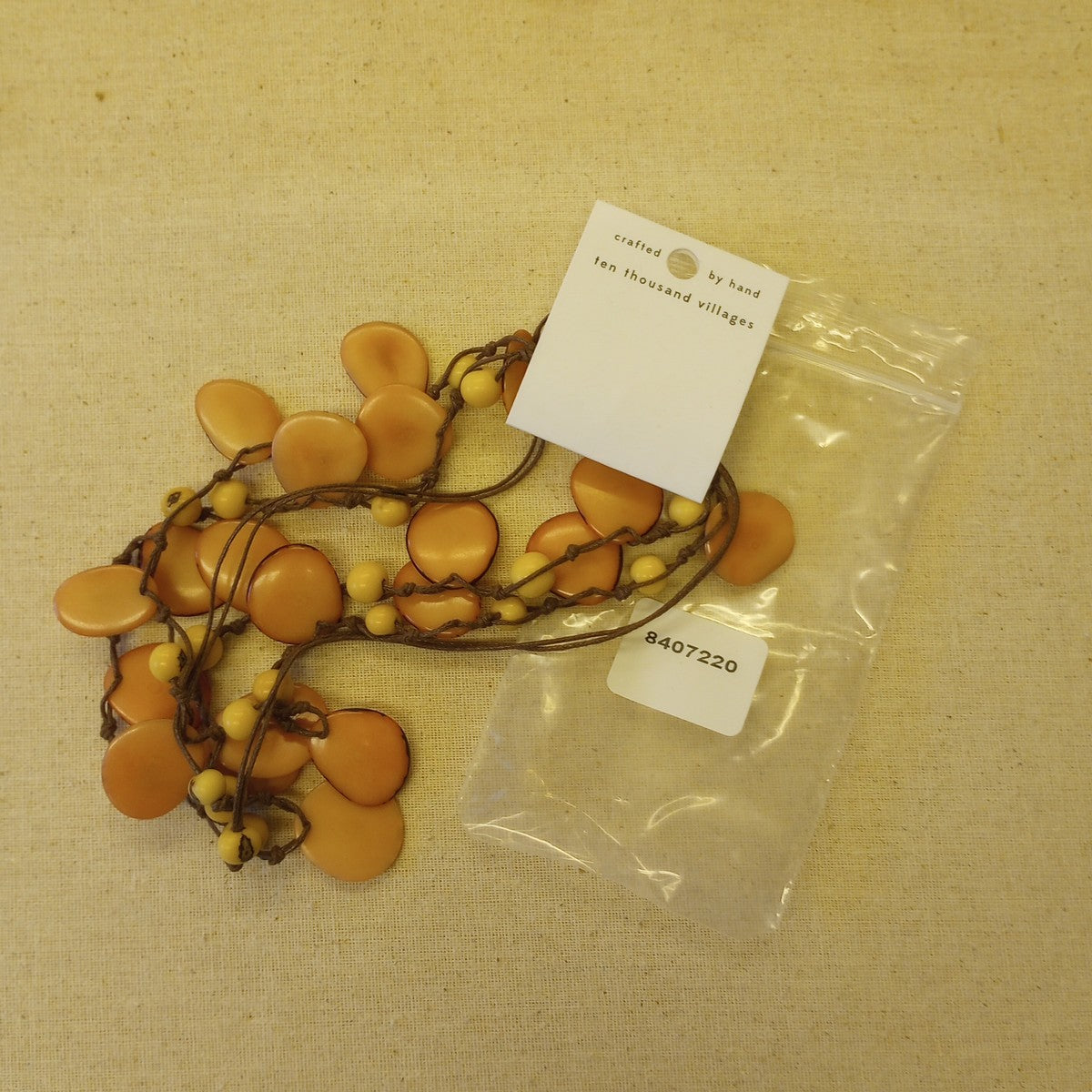 Necklace tagua/pambil seed/cttn 32L pnk/crm