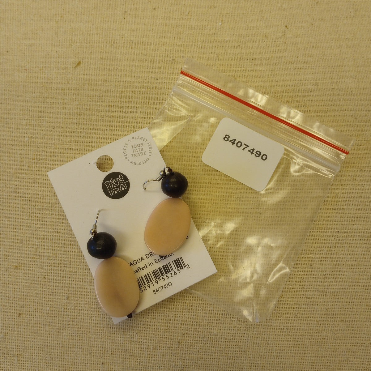 Earrings oval/bead tagua/coconut 2.5L pnk/brn