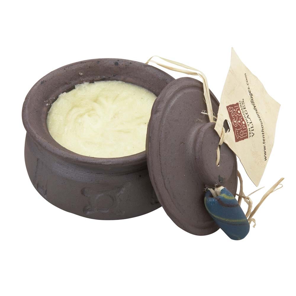 Cream shea butter in cer jar 3D