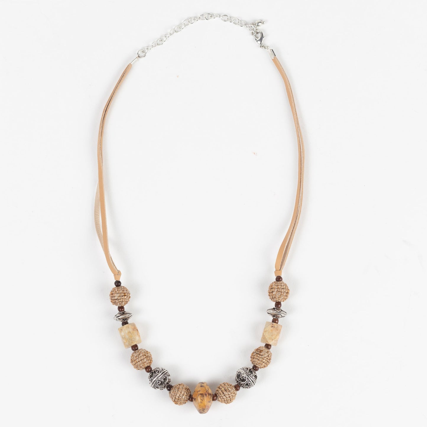 Necklace chnk bead stn/jute/brss/lthr 20L nat/silv