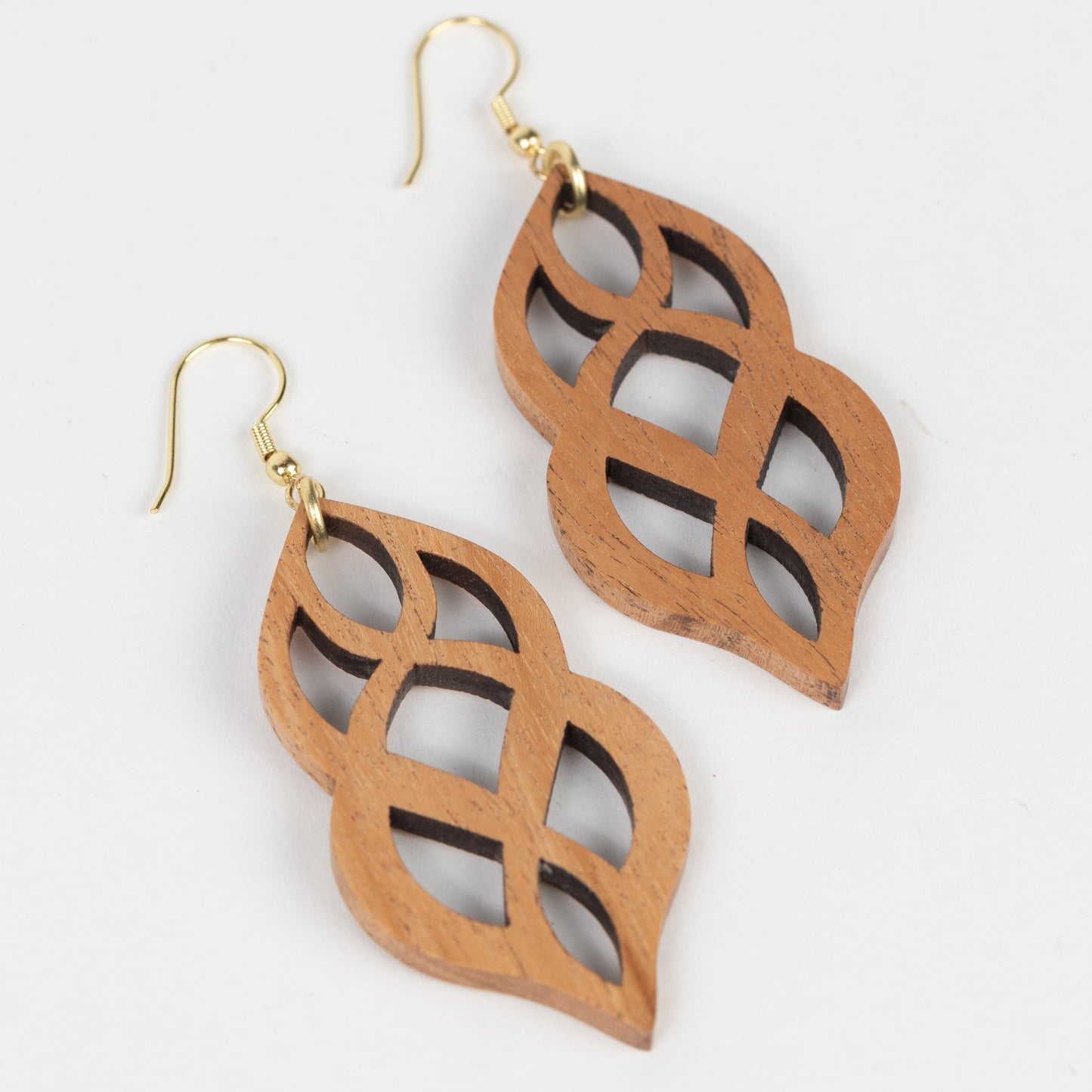 Earrings dangle filigree wood/brass 3L brn/br