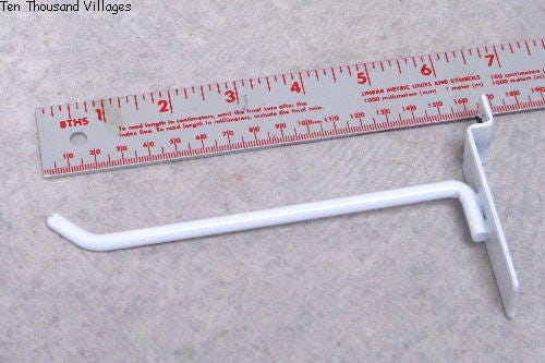Slatwall hook 6 white VM