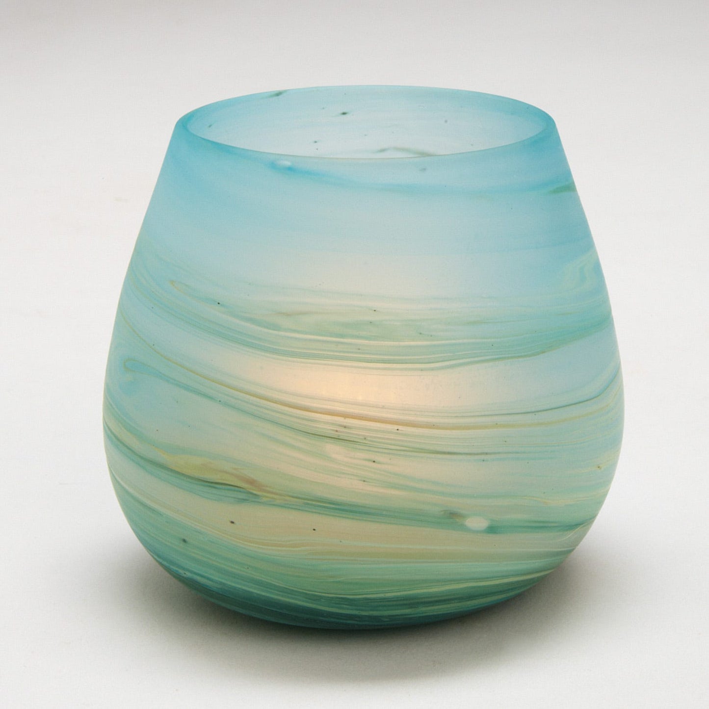 Candleholder swirled glass/sand grn