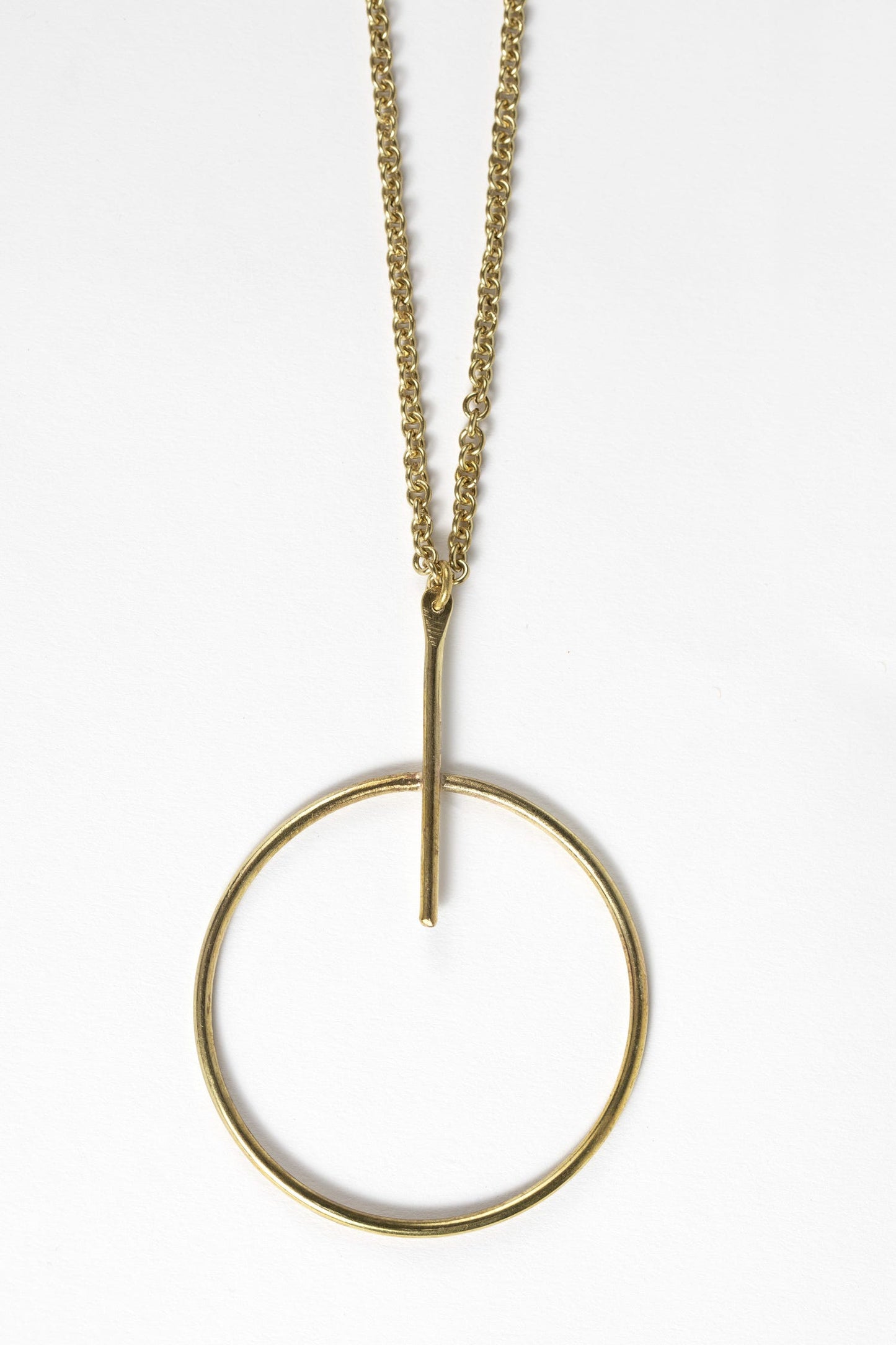 Necklace circle/bar pend metal 2.5D/32L brass