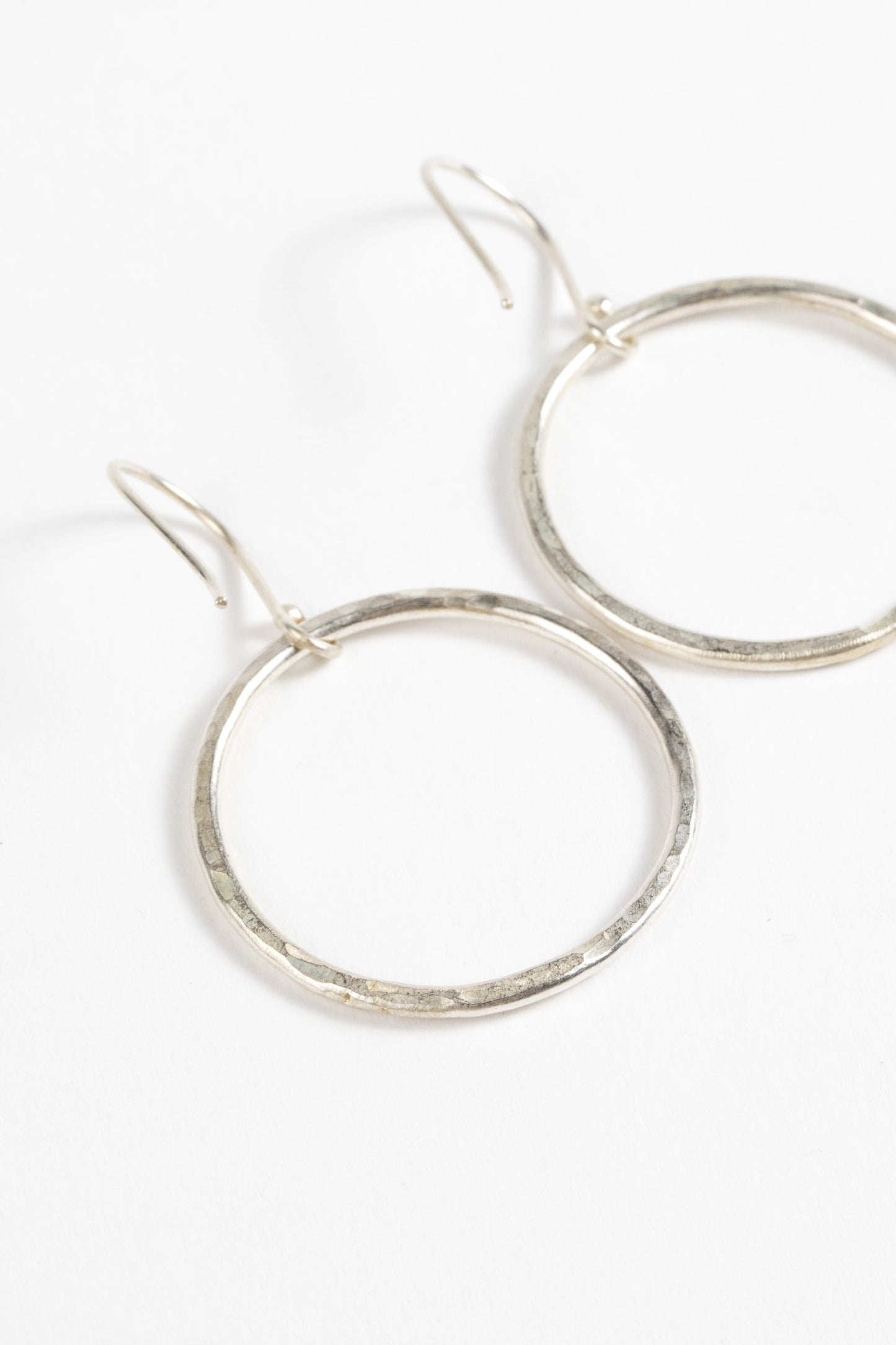 Earrings single hoop hammered metal 1.25D silver