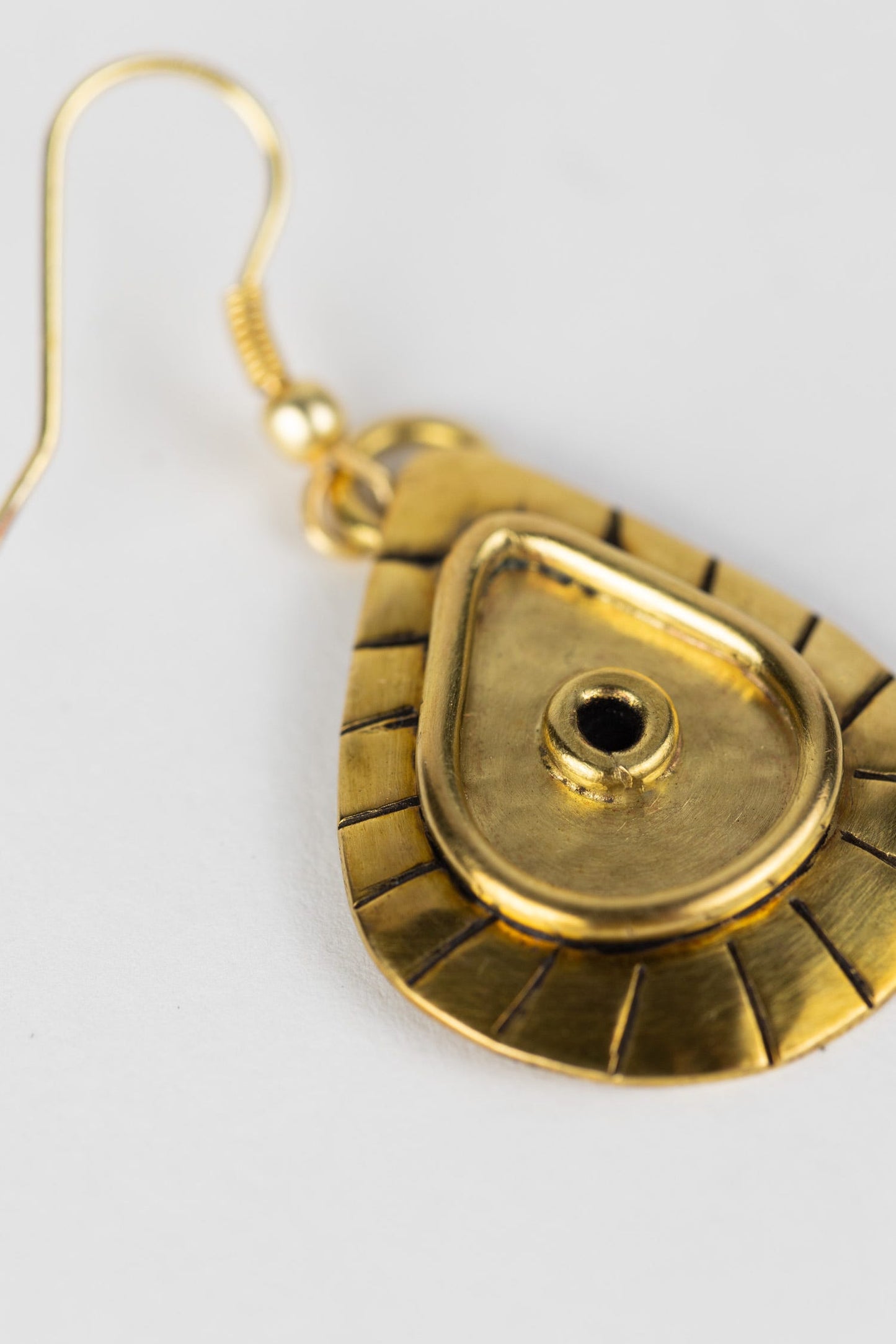 Earrings teardrop Egyptian brass 2L brass