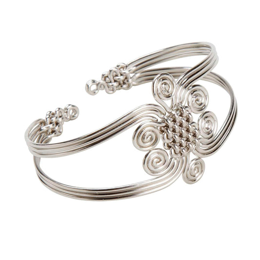 Bracelet center knot silv plated cppr