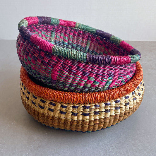 Basket woven grasses 8Dx3H assorted designs/colors