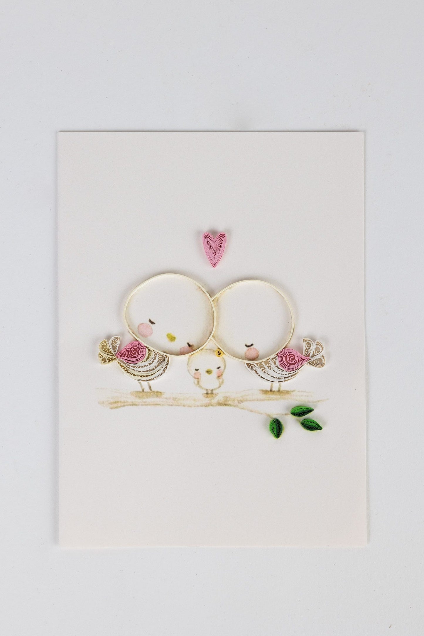 Card quilled bird family M/3 5x7 crm/pink/grn