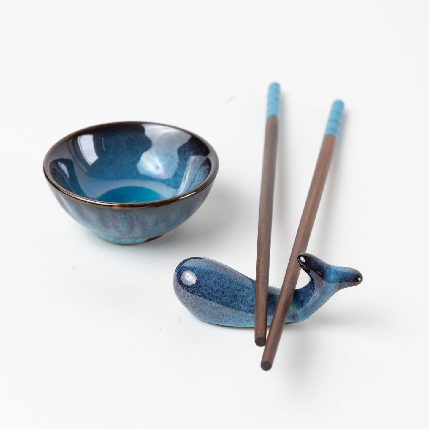 Chopstick set w/rest/bowl whale cer/wd 9.5L/3D blu