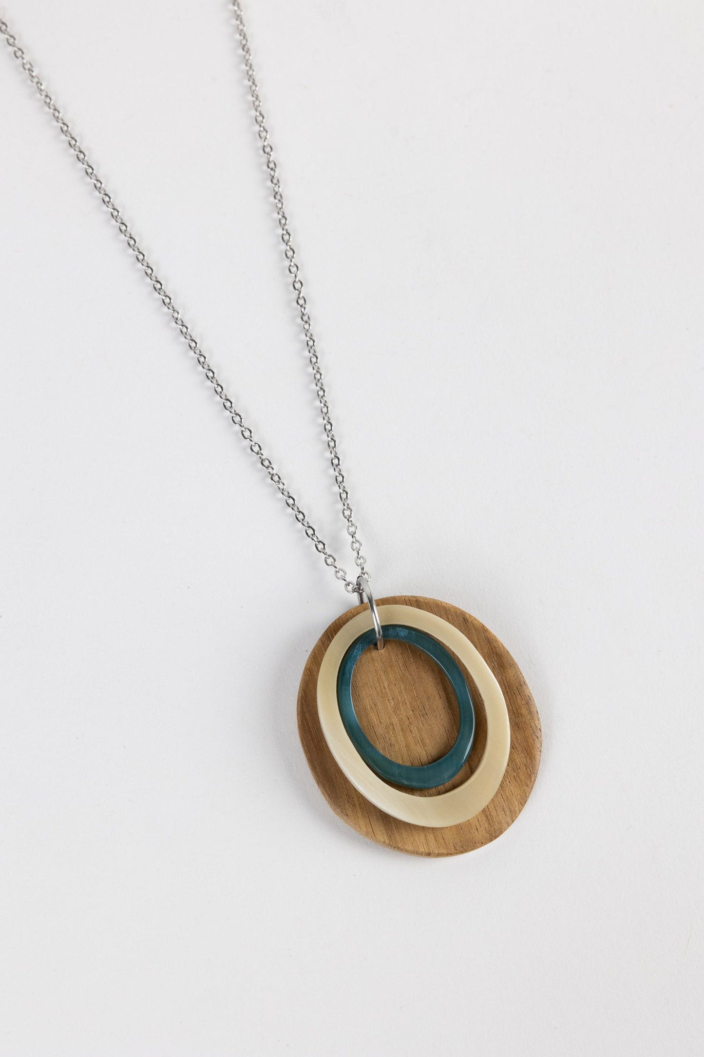 Necklace ternary 3 layer pend wd/horn 2Dx31L brns