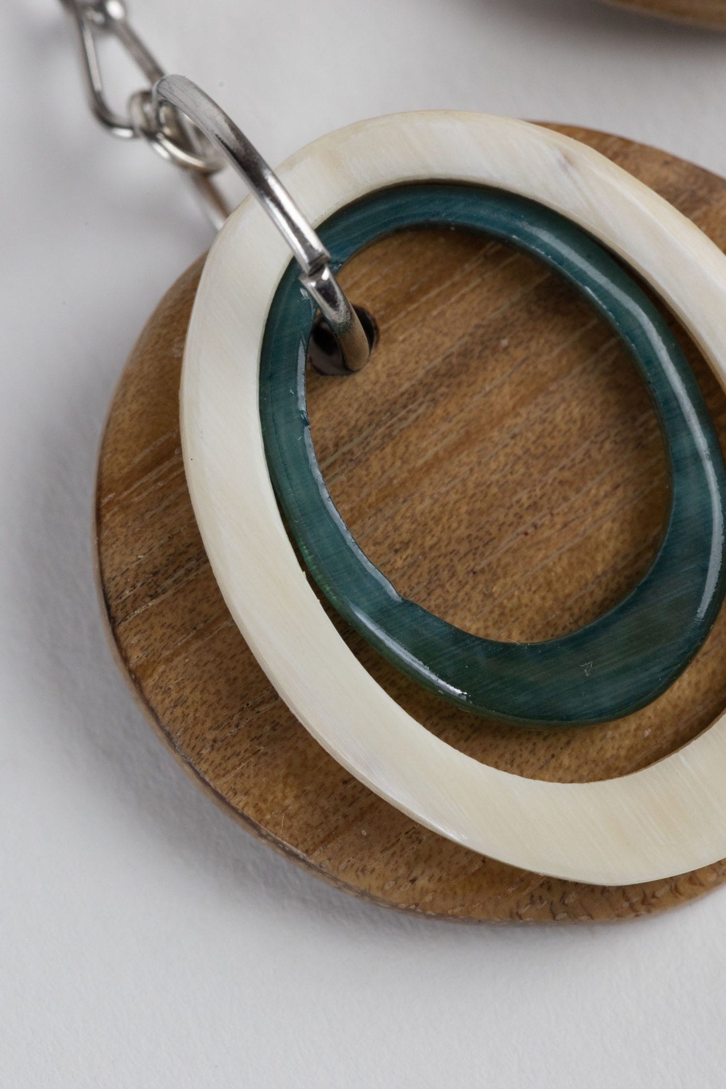 Earrings ternary 3 layers wd/horn 1.75L brns/teal