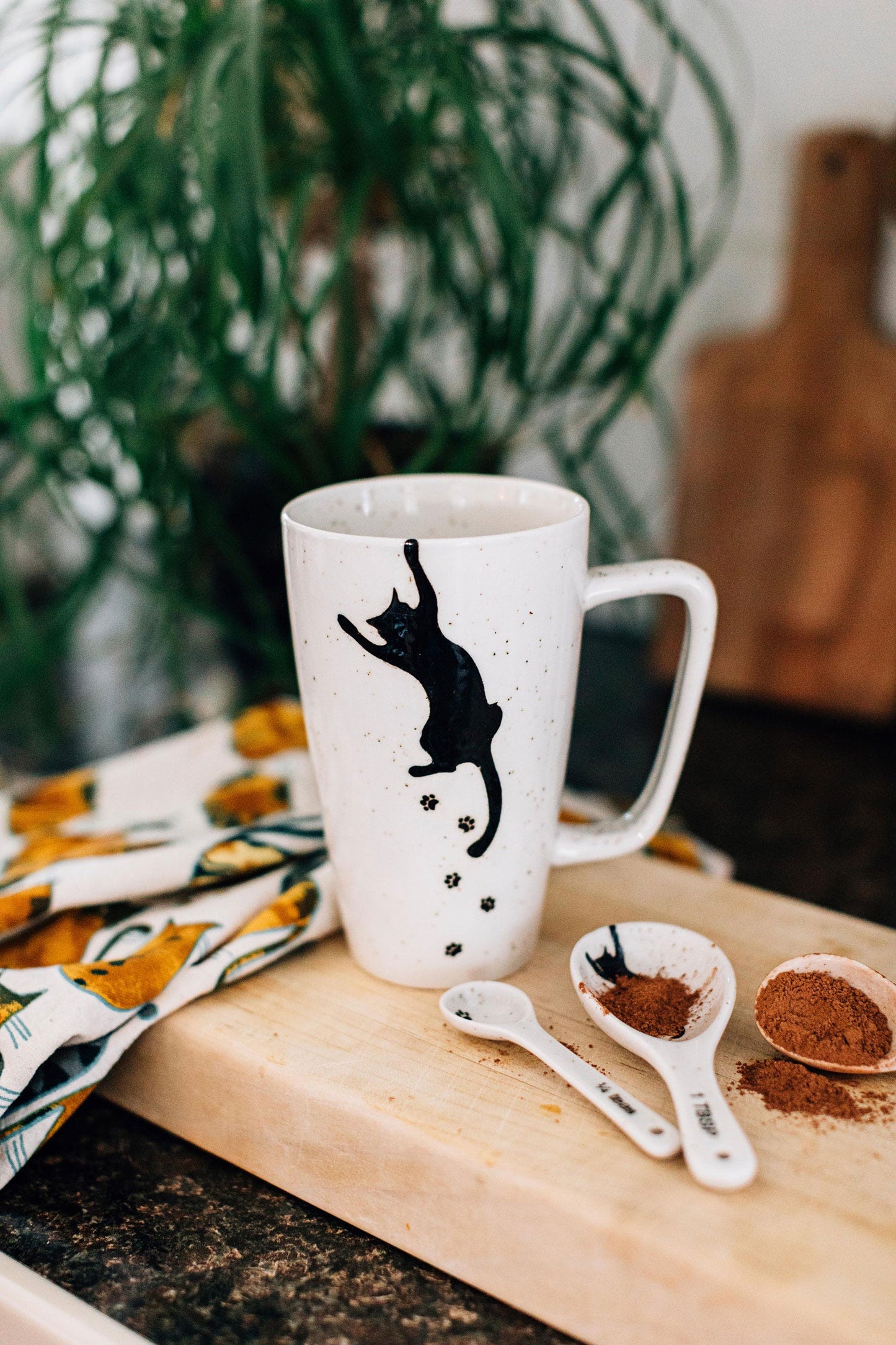Mug cat/prints f/16oz speckled cer 6H white/black