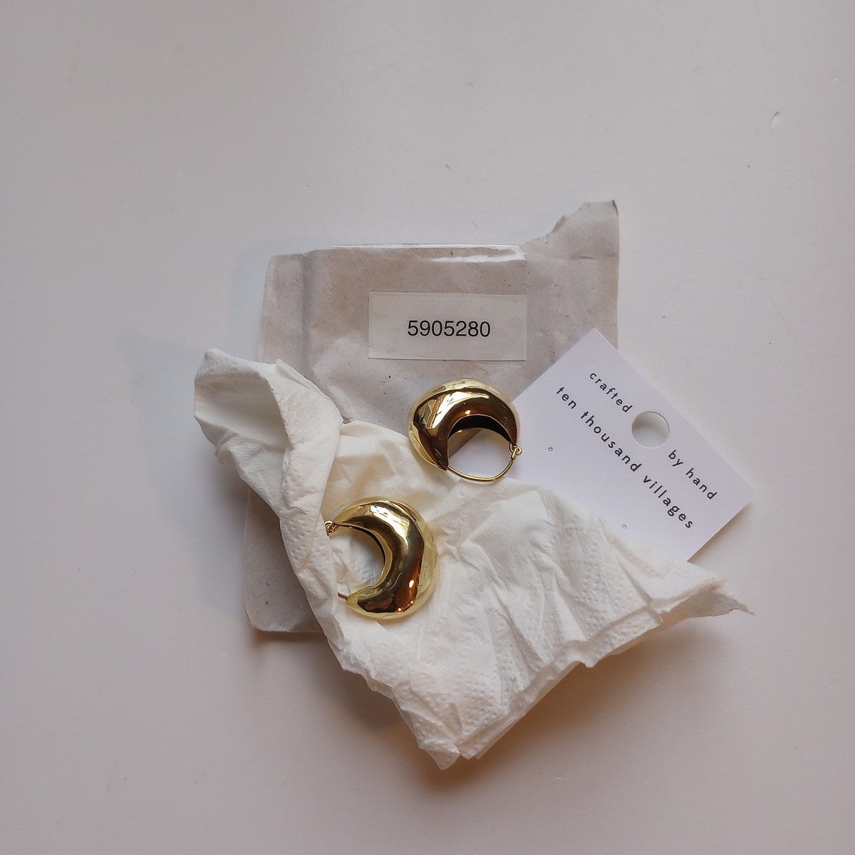 Earrings puffed crescent hoop brass 1.25L brass