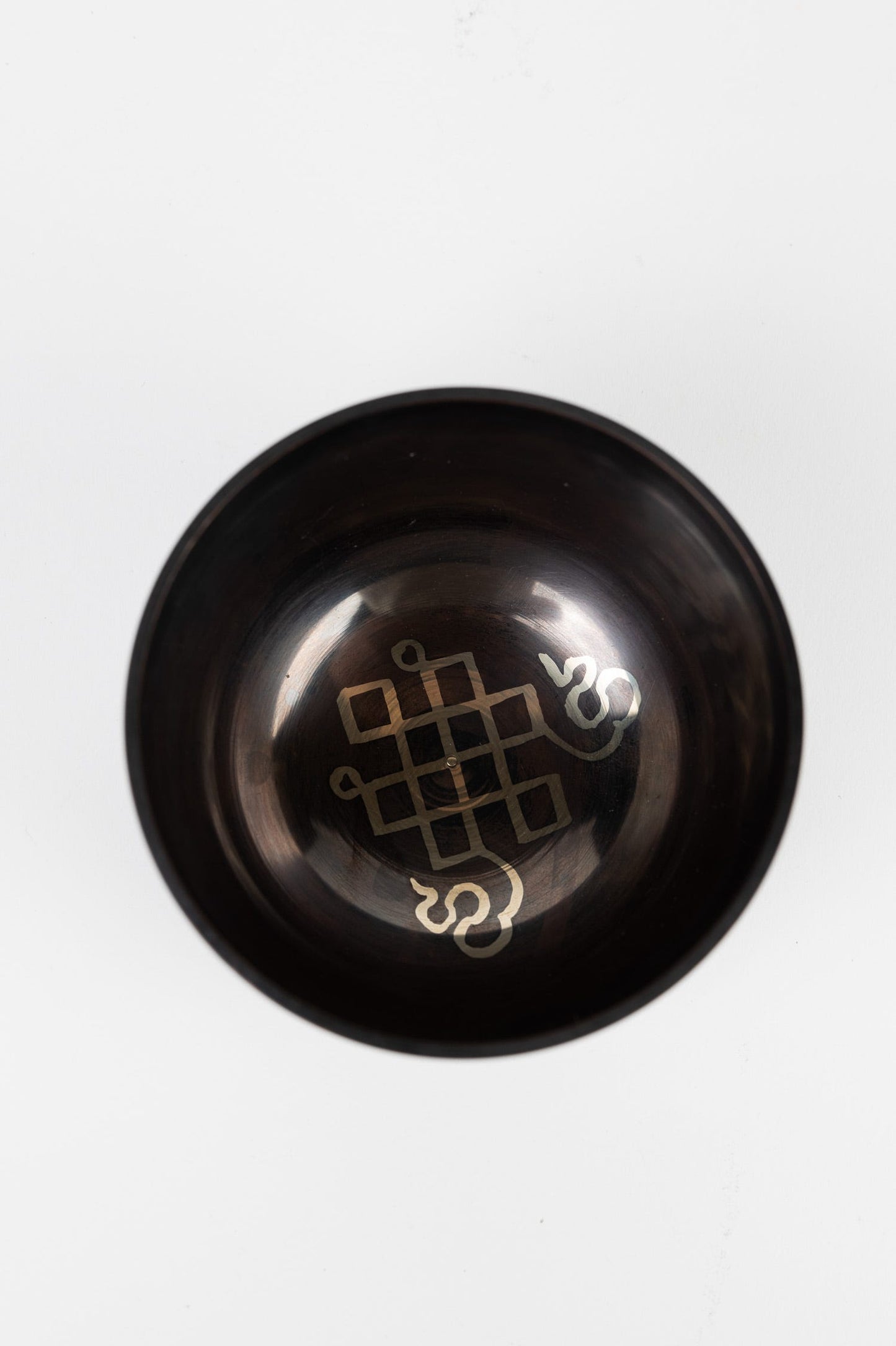 Singing bowl endless knot  brass 4.75Dx2.5H brn