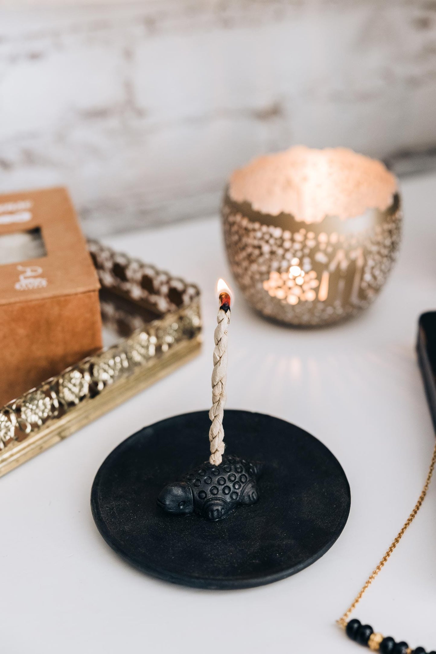 Incense w/turtle holder/box s/60 5sq tan