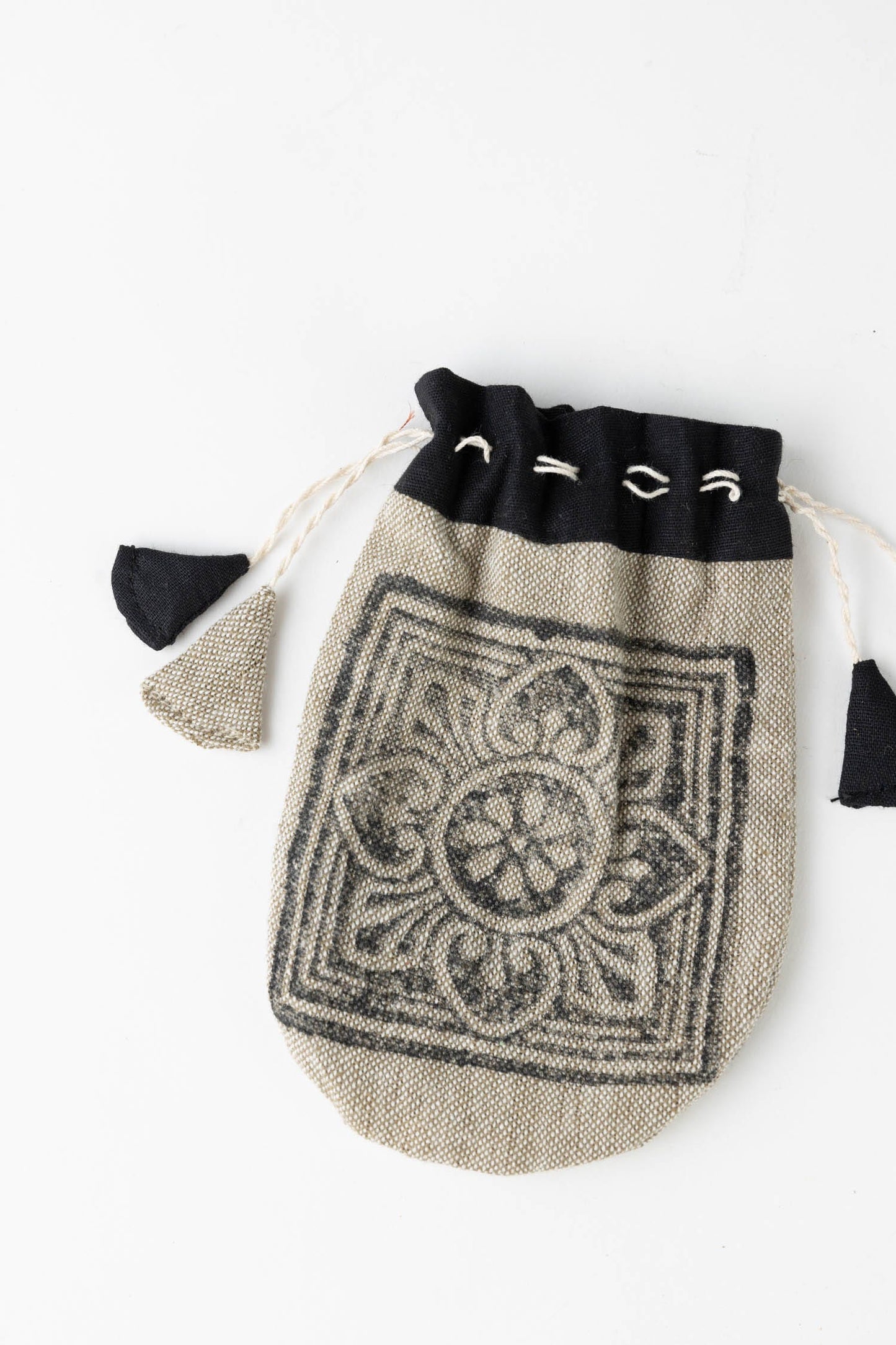 Gift bag 2 drawstrings M/5 cotton 3.5Wx5H asst/blk