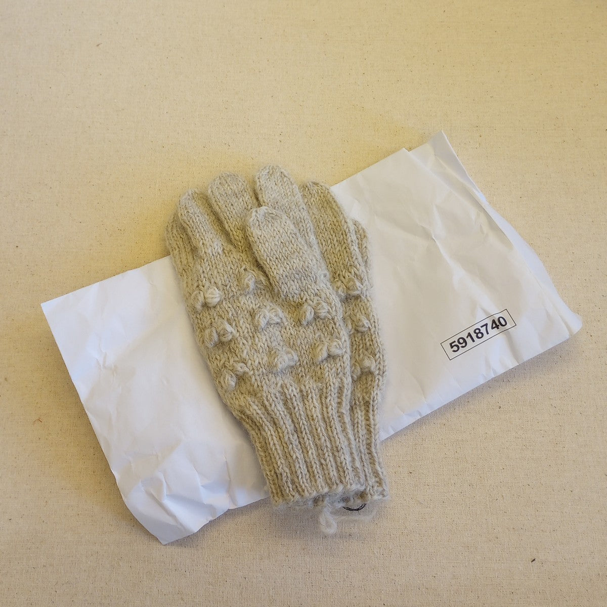 Gloves knobby wool 9L ivory