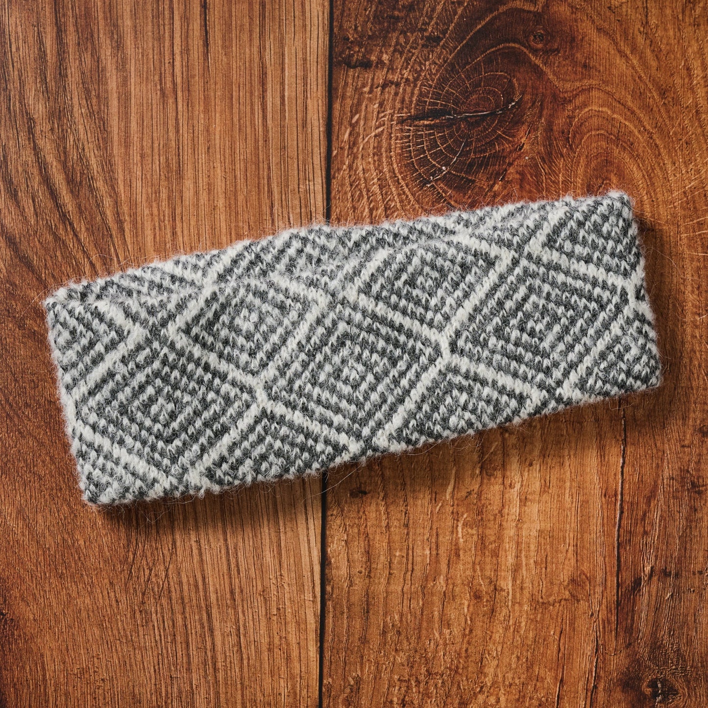 Headband diamond pattern alpaca 10x3 gray/white
