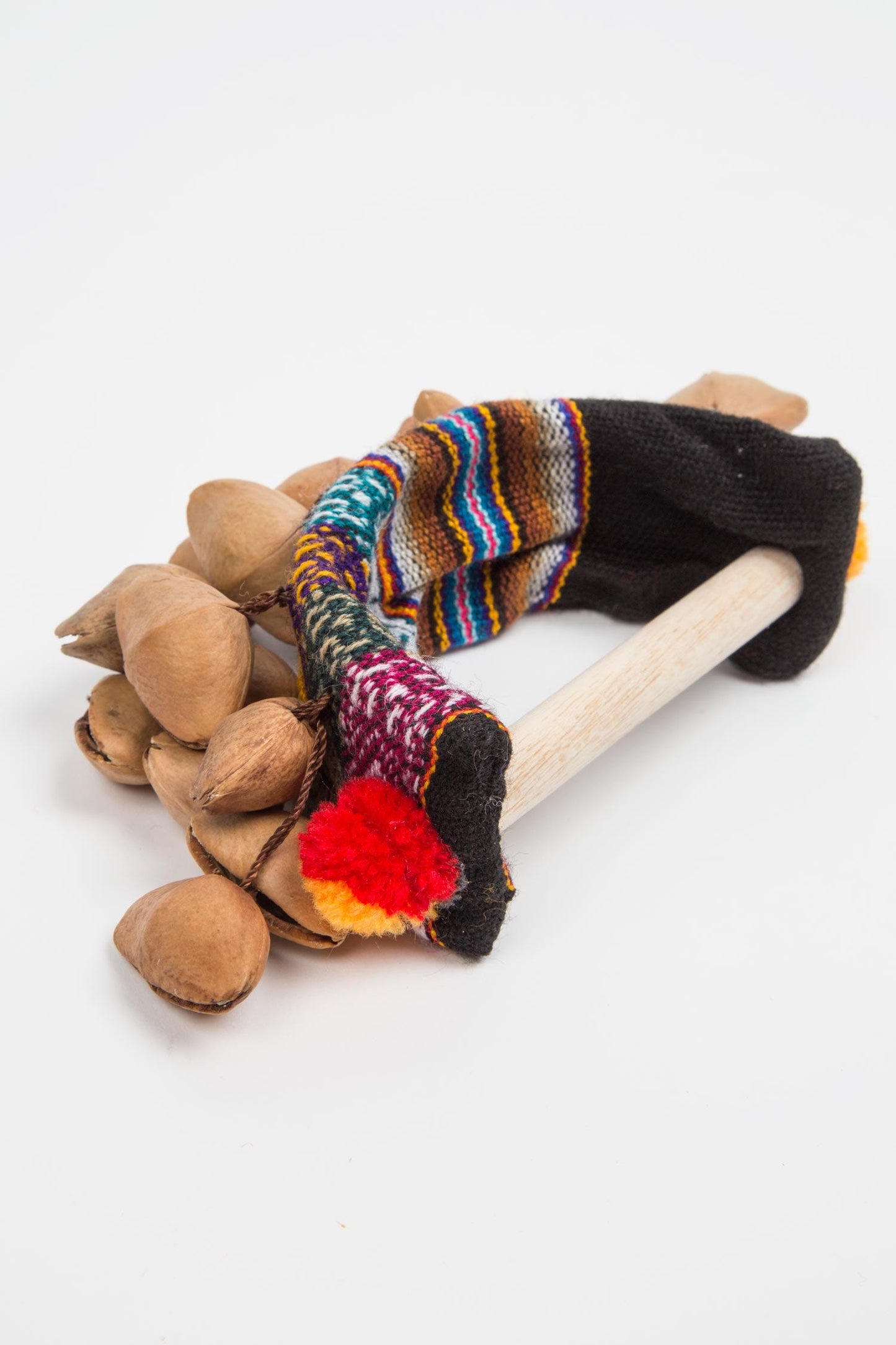 Rattle seed pods/wood 4.5W brown/multi