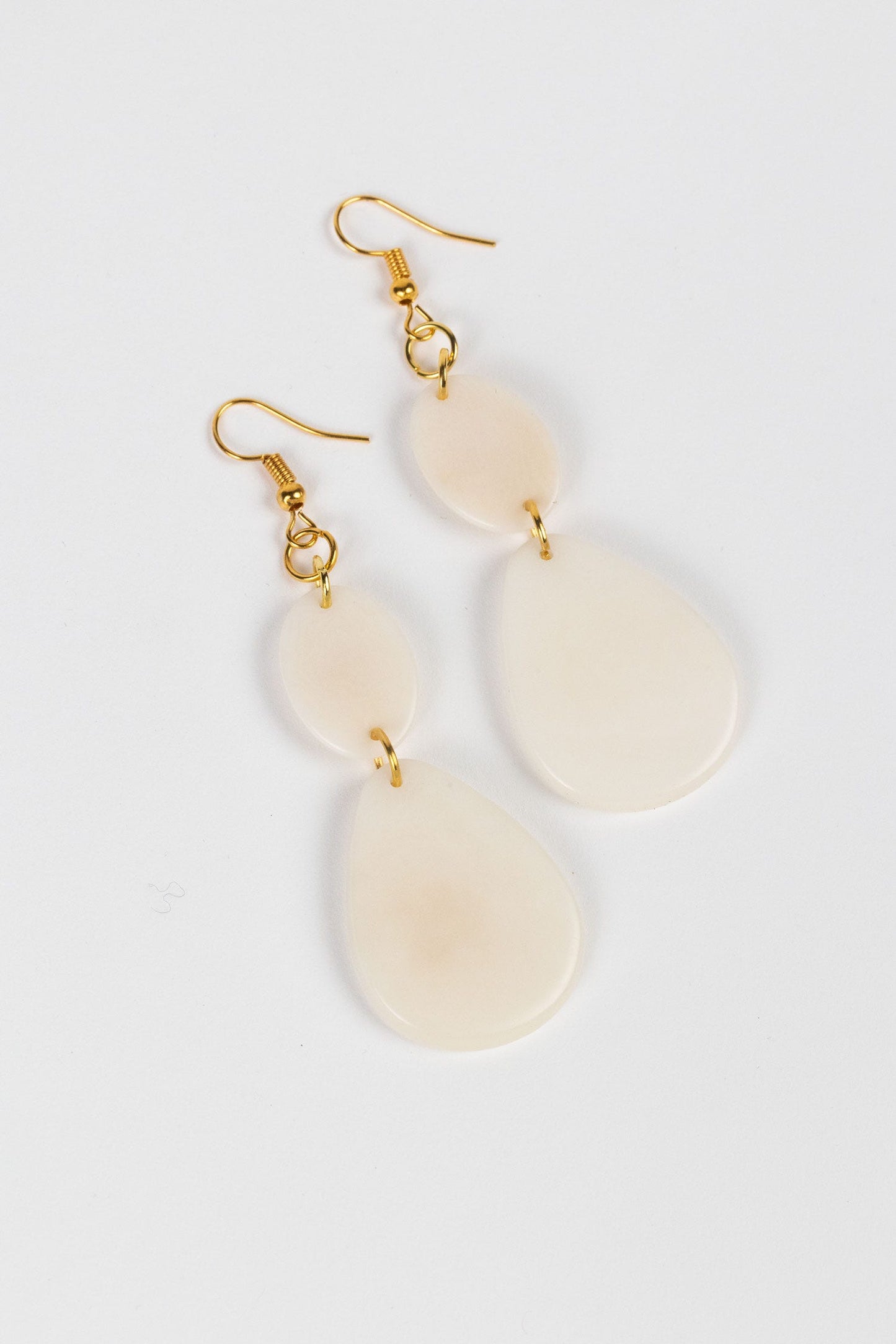 Earrings double drop oval/t-drop tagua 3L cream