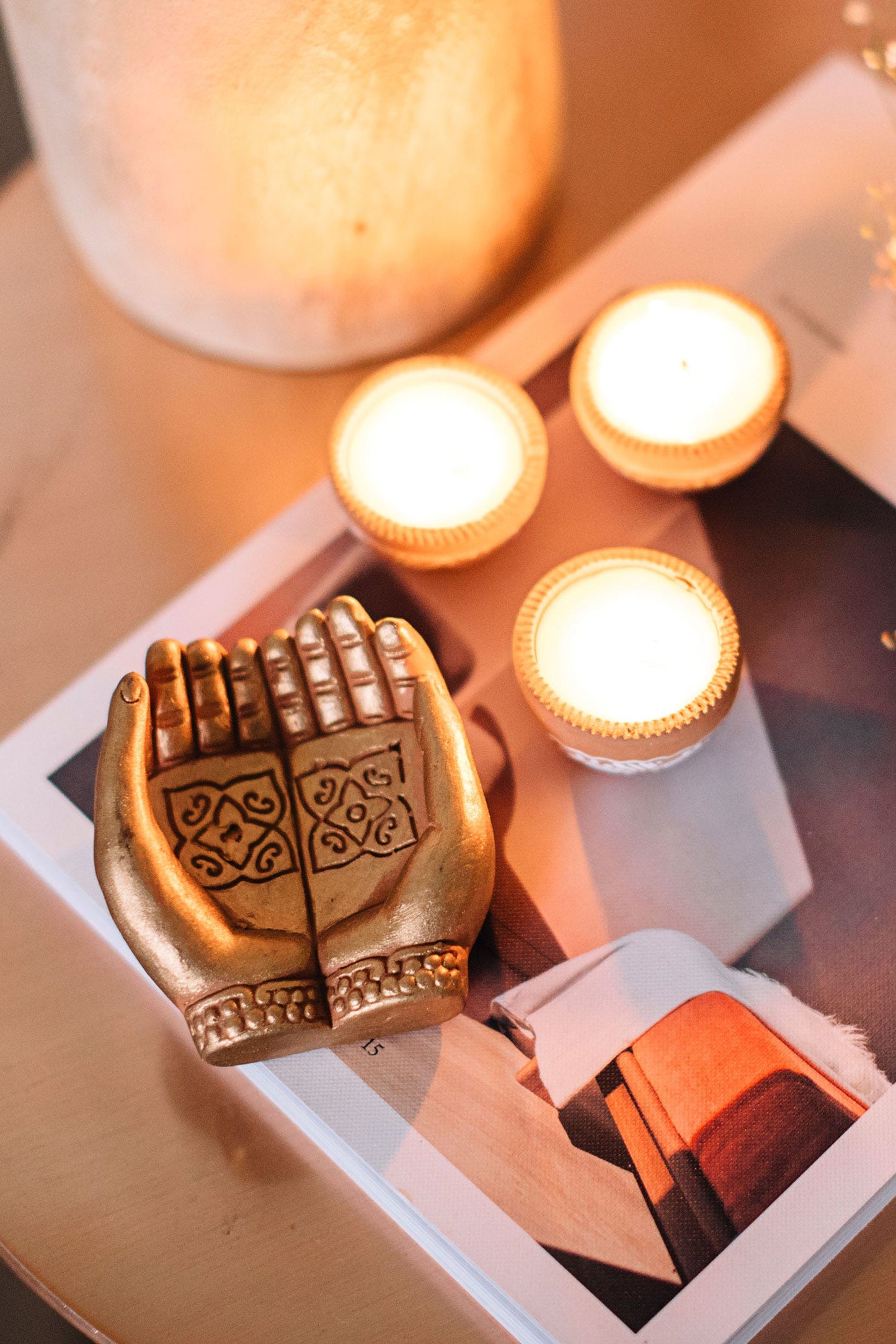 Candleholder hands M/3 cer 3x3 gold