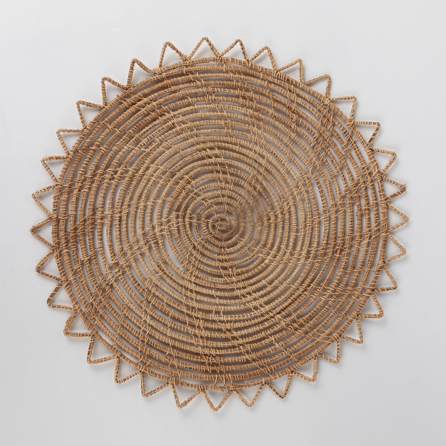Placemat round zig-zag edge M/2 p-fiber 13.5D nat
