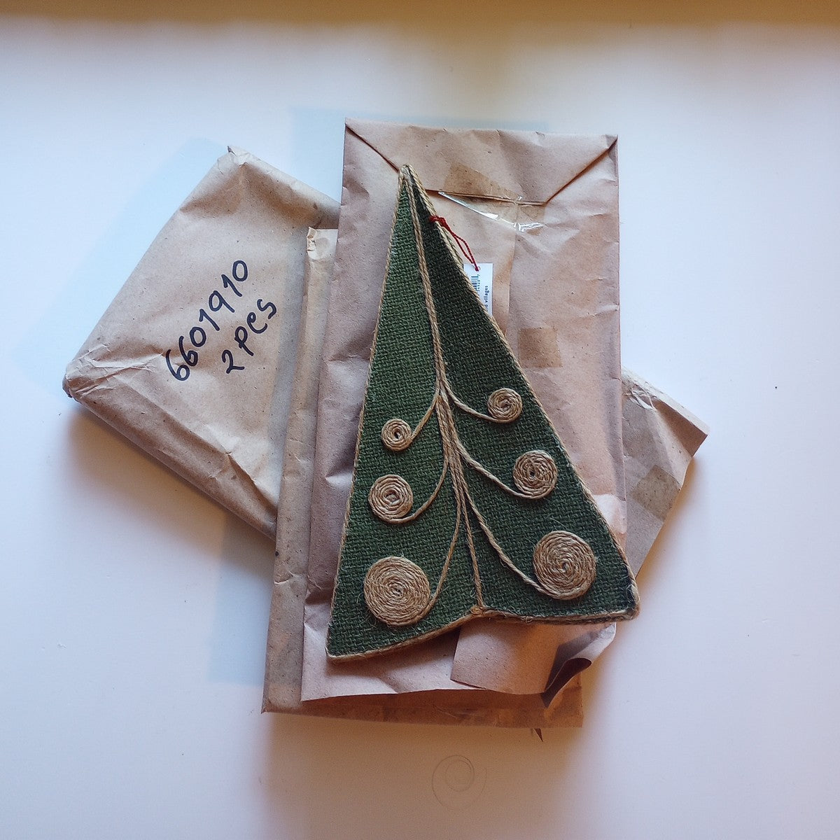 Tree decor L w/spirals M/2 jute 10H grn/nat