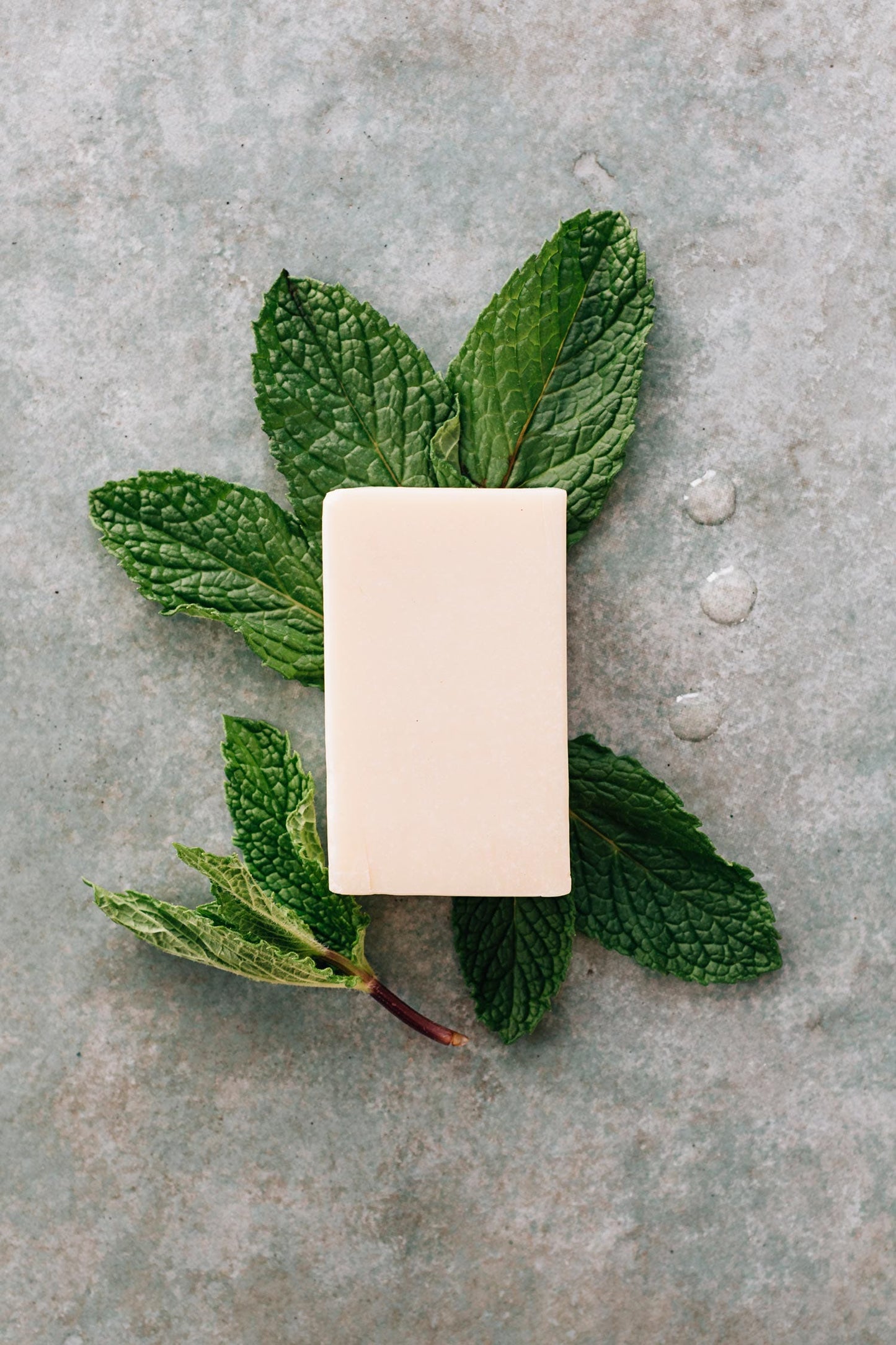 Soap mint Be Still M/3 3.5 oz pale aqua