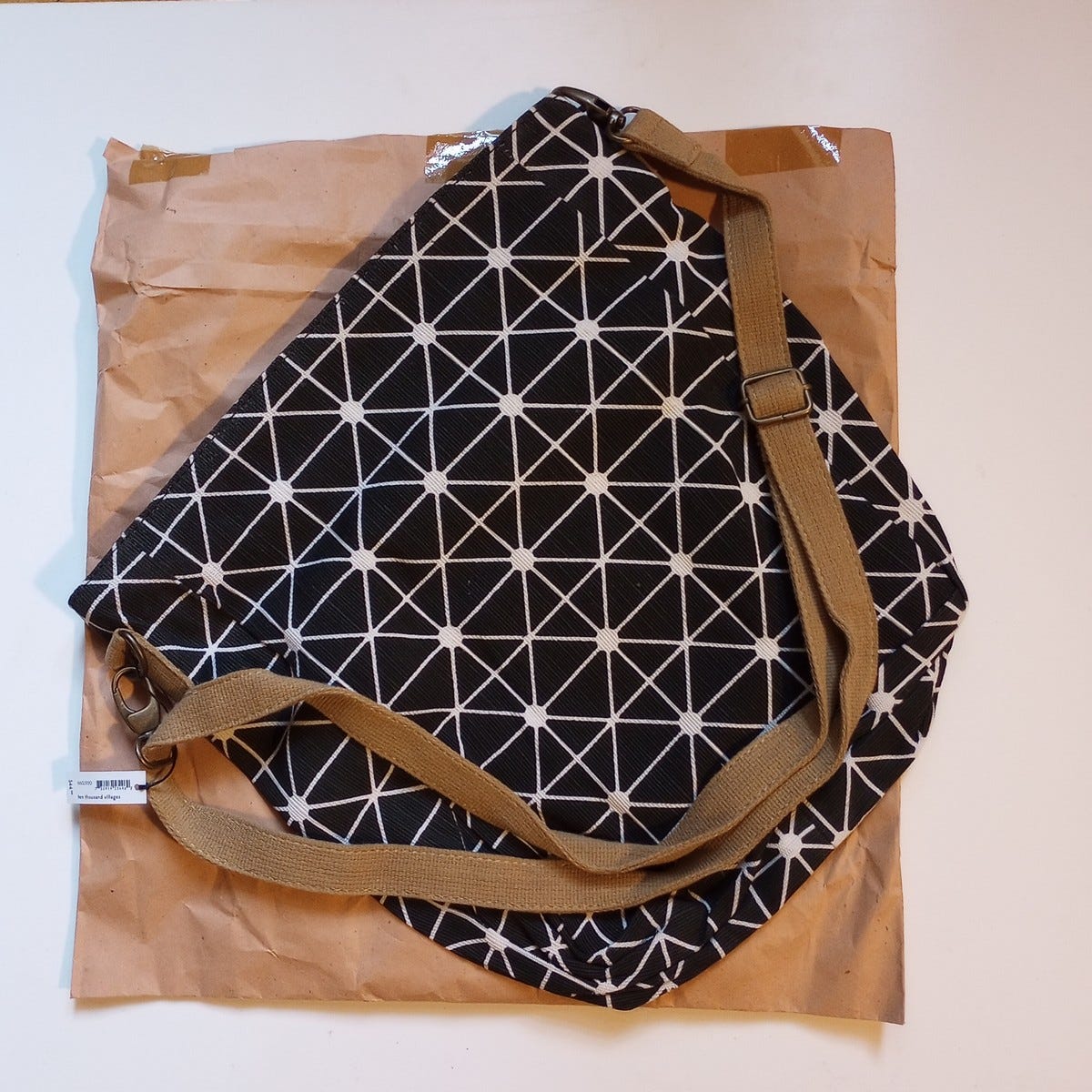 Bag constellation crossbody cotton 14Wx13H blk/wht