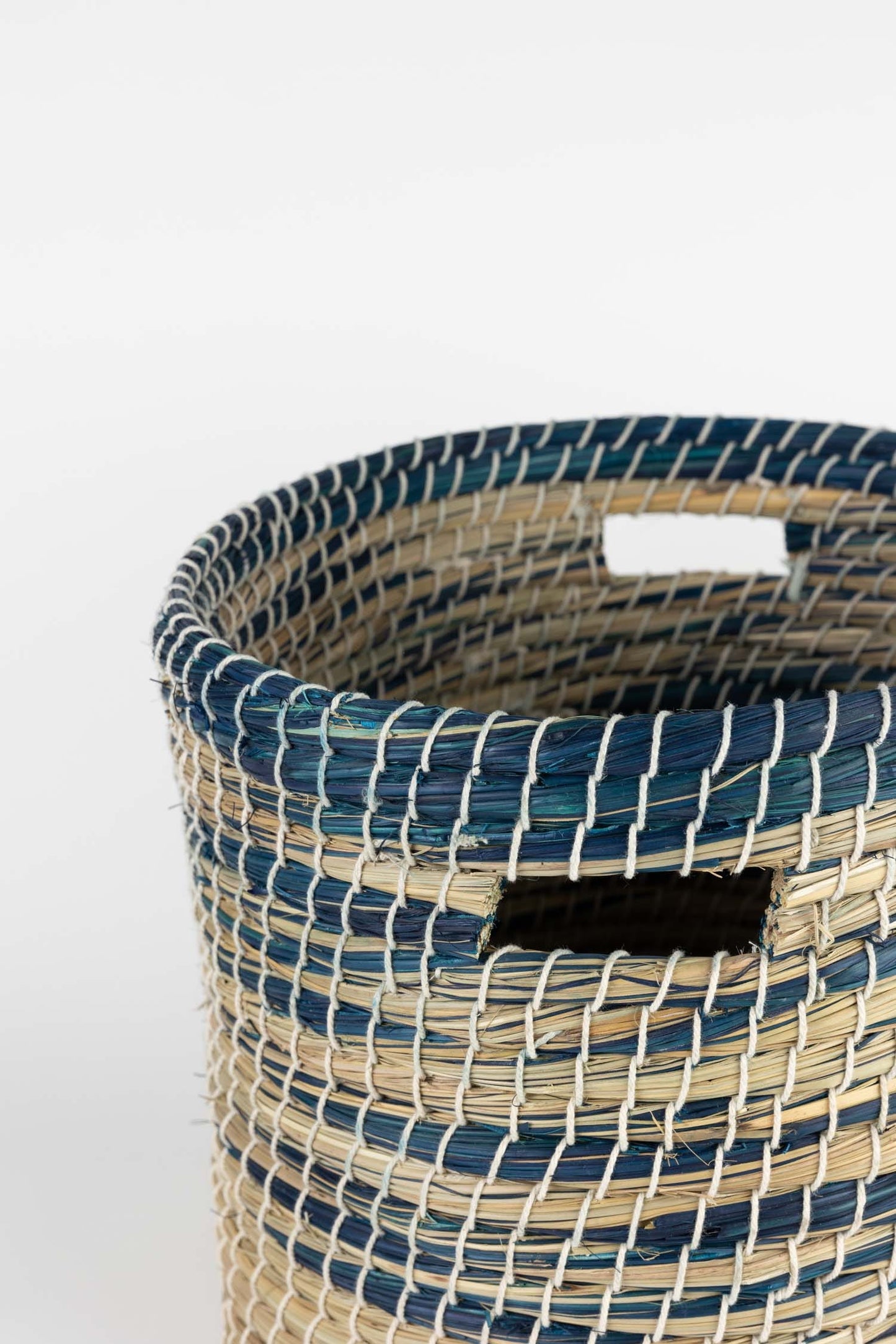 Basket seaside cylinder kaisa grass 14Dx14 nat/blu