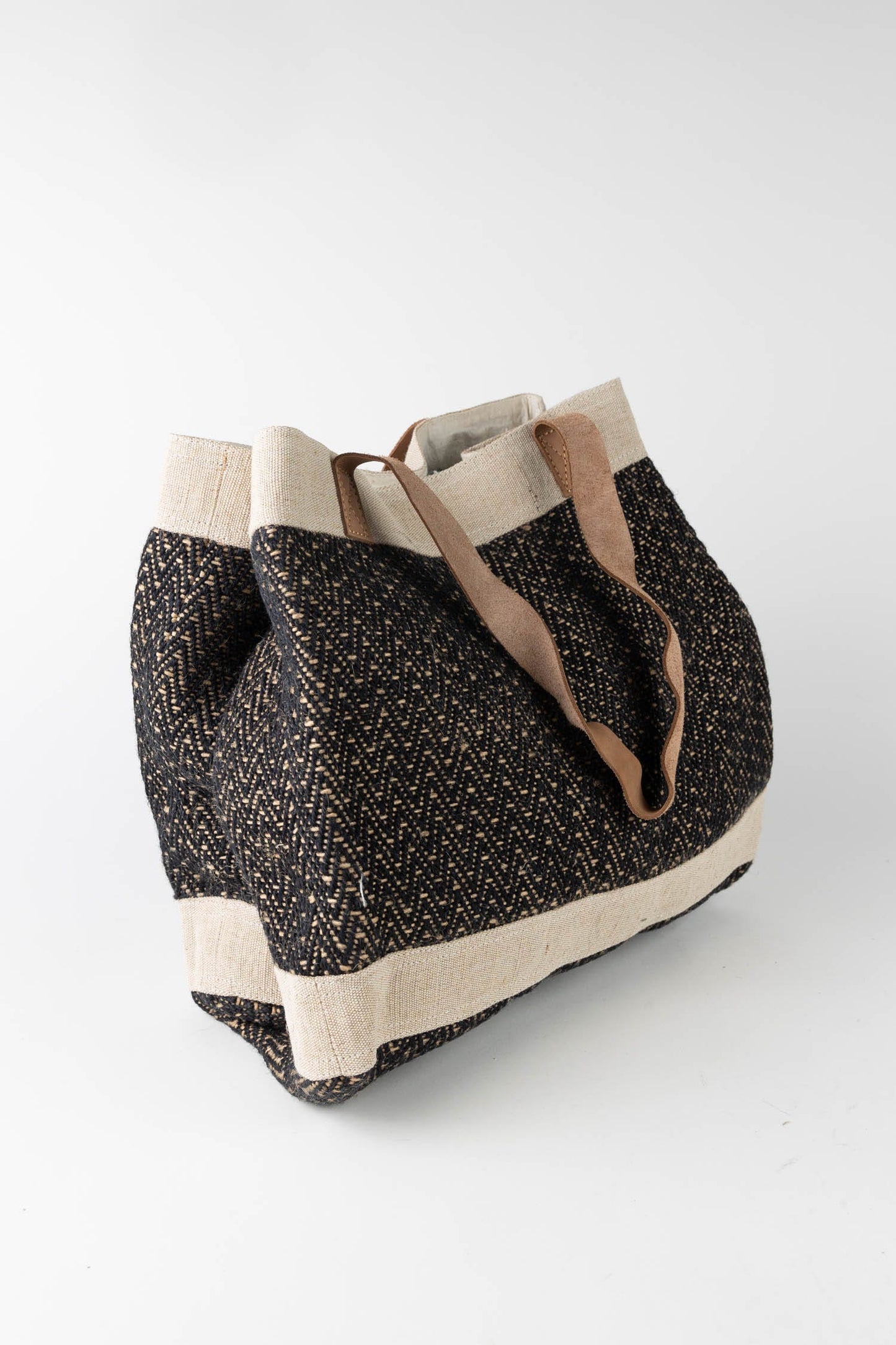 Bag tote sable jute/cotton/leather 15Wx13H blk/crm