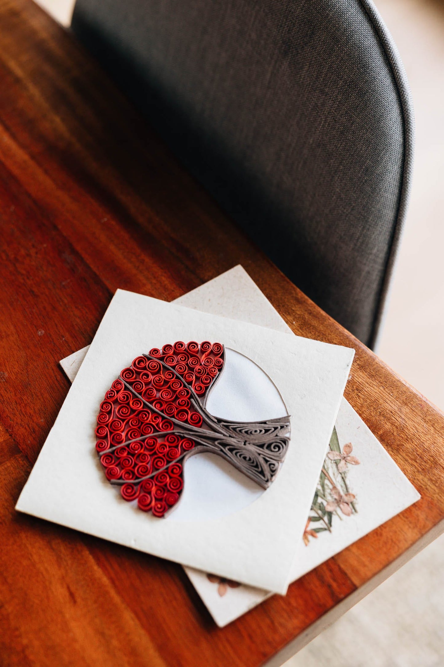 Card tree seasons M/3 quilled paper 5.5sq crm/red