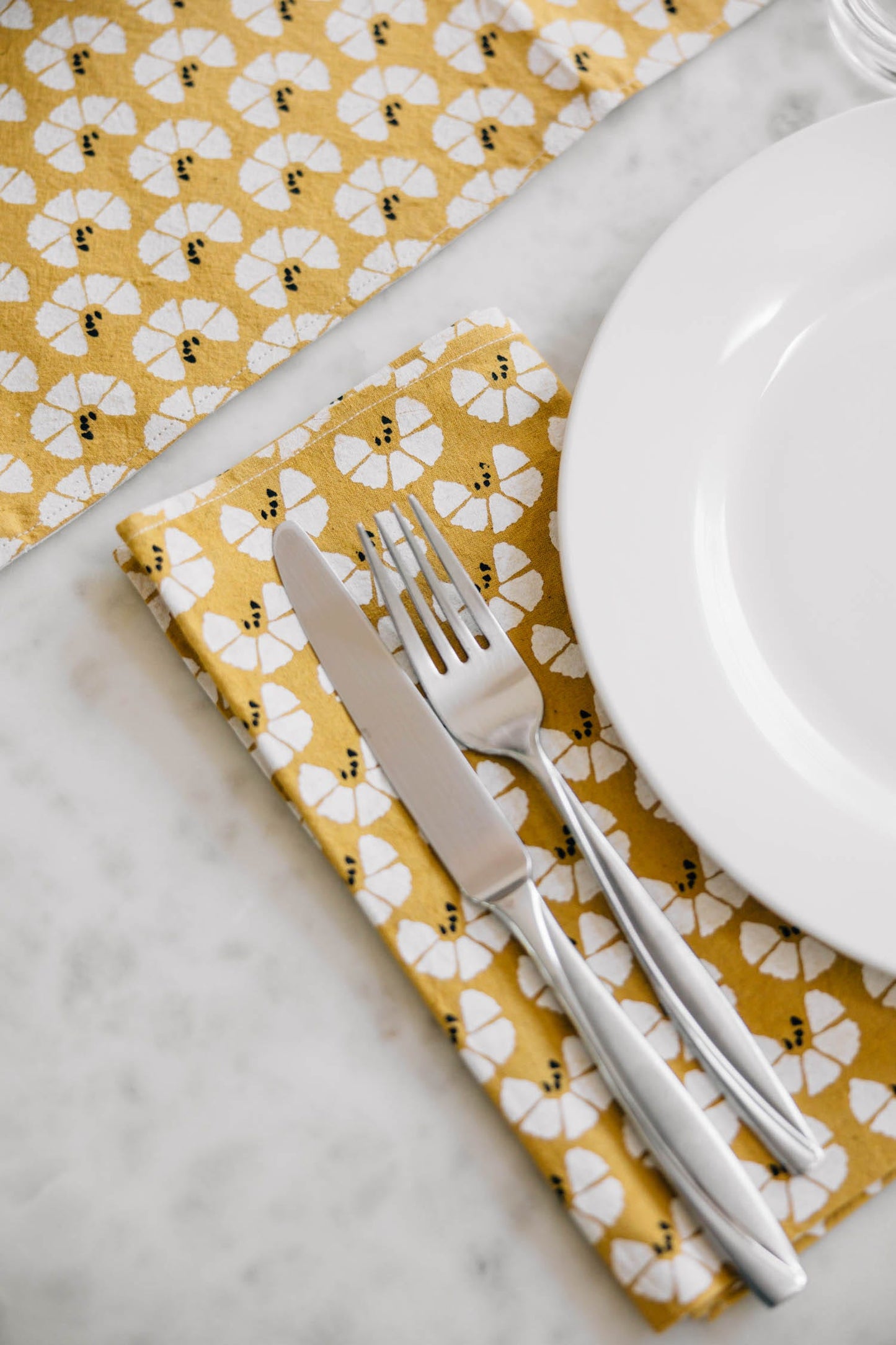 Napkin floral M/4 cotton 20sq yel/blk/wht