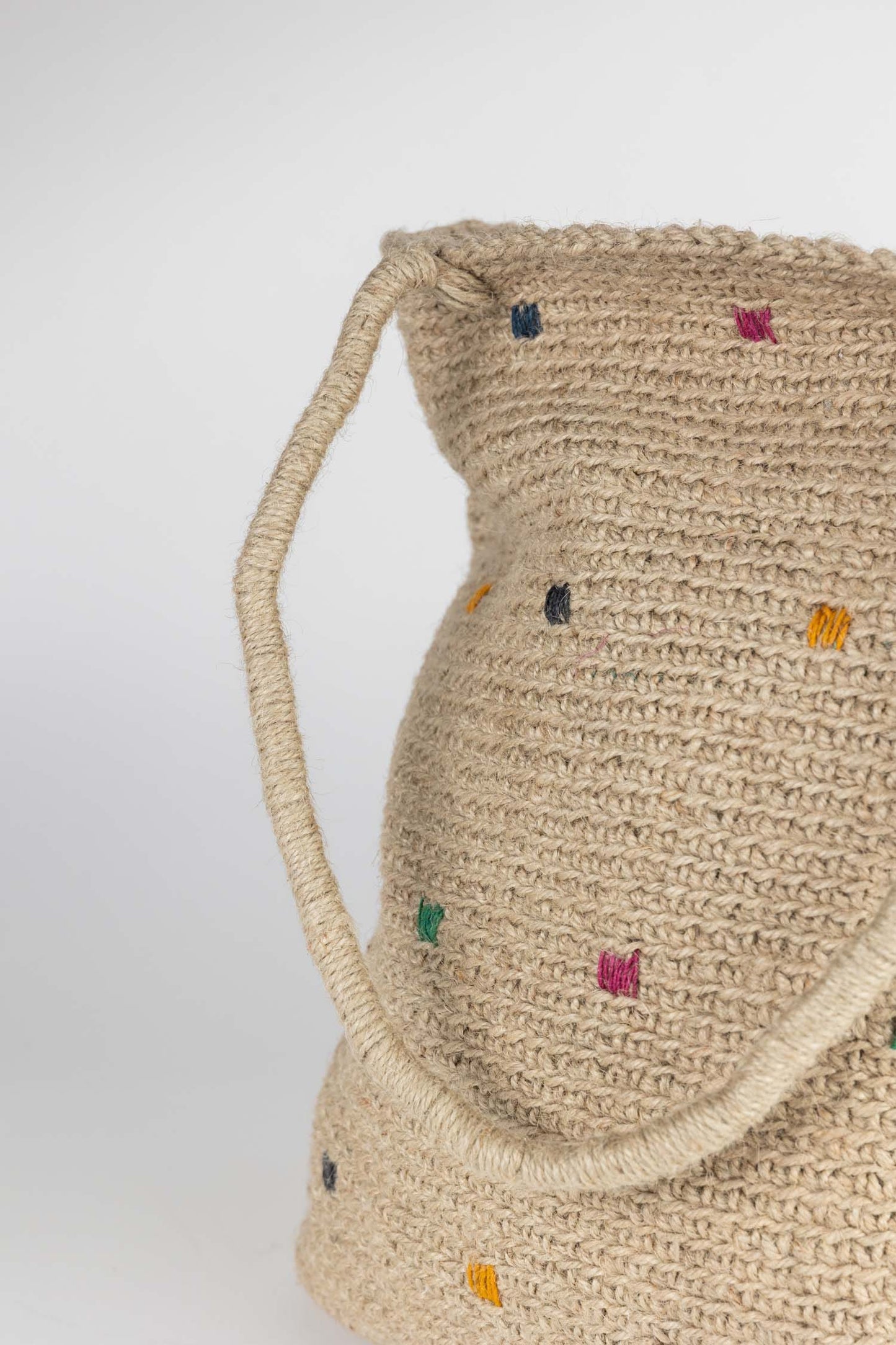 Bag shoulder dots jute 16Wx13.75H nat/asst