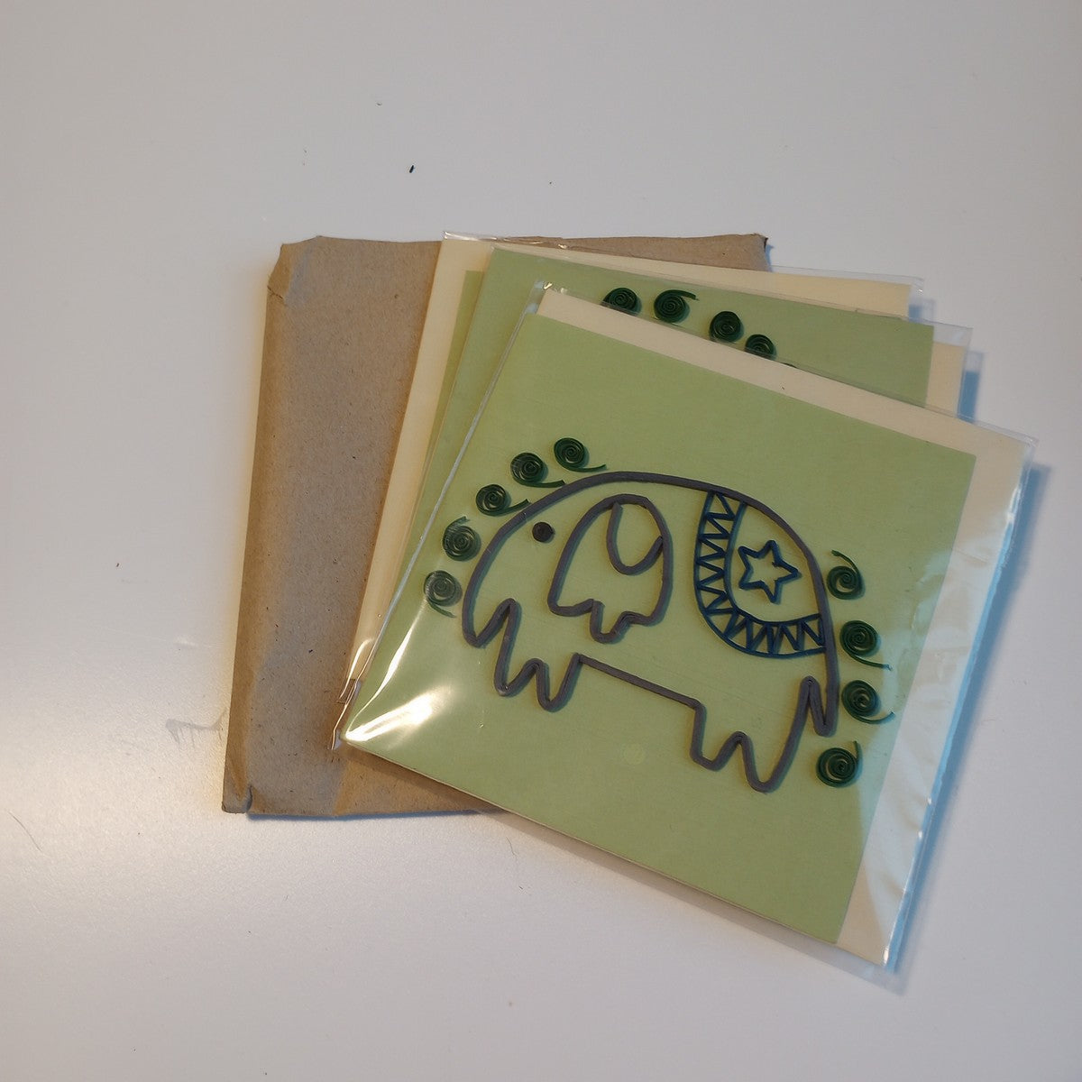 Card elephant M/3 paper 5.5sq green/blue/cream