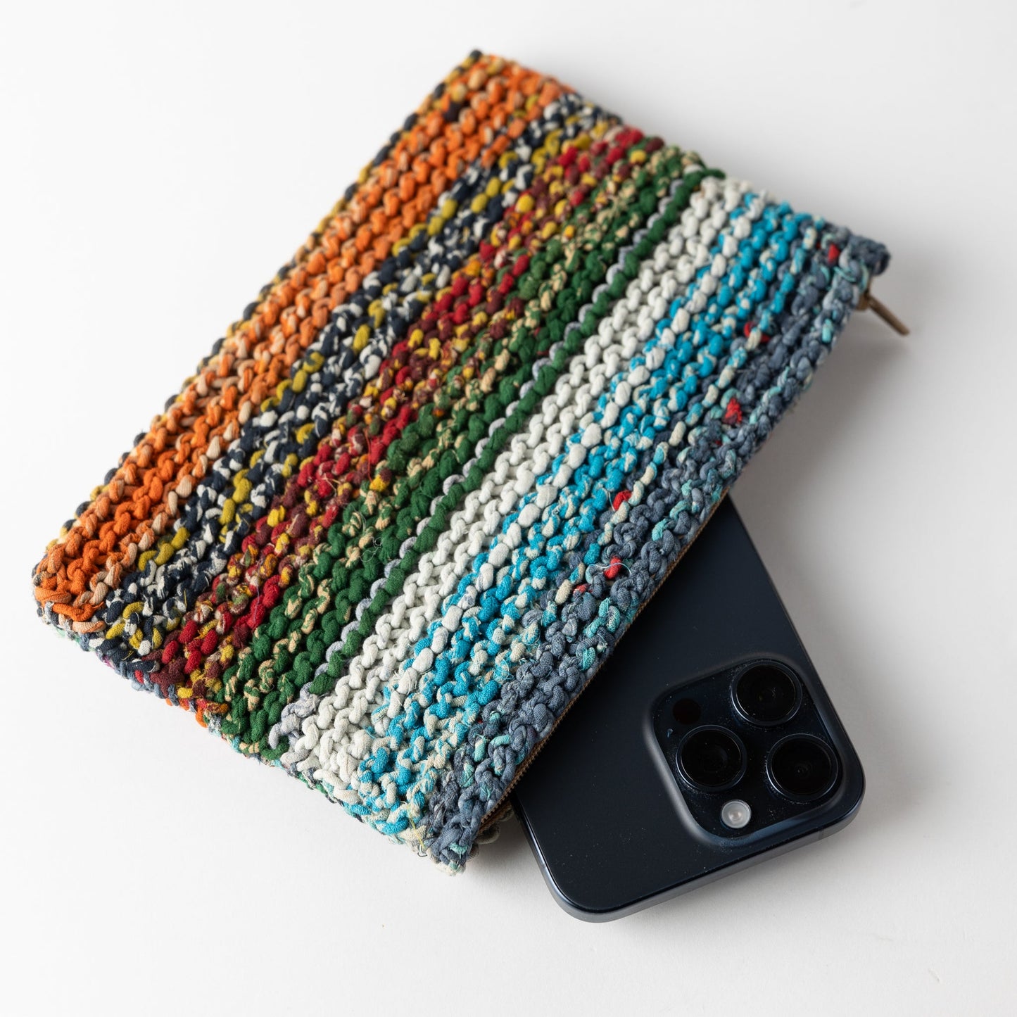 Bag drop in/cosmetic knit sari/mtl 8Wx5H asst