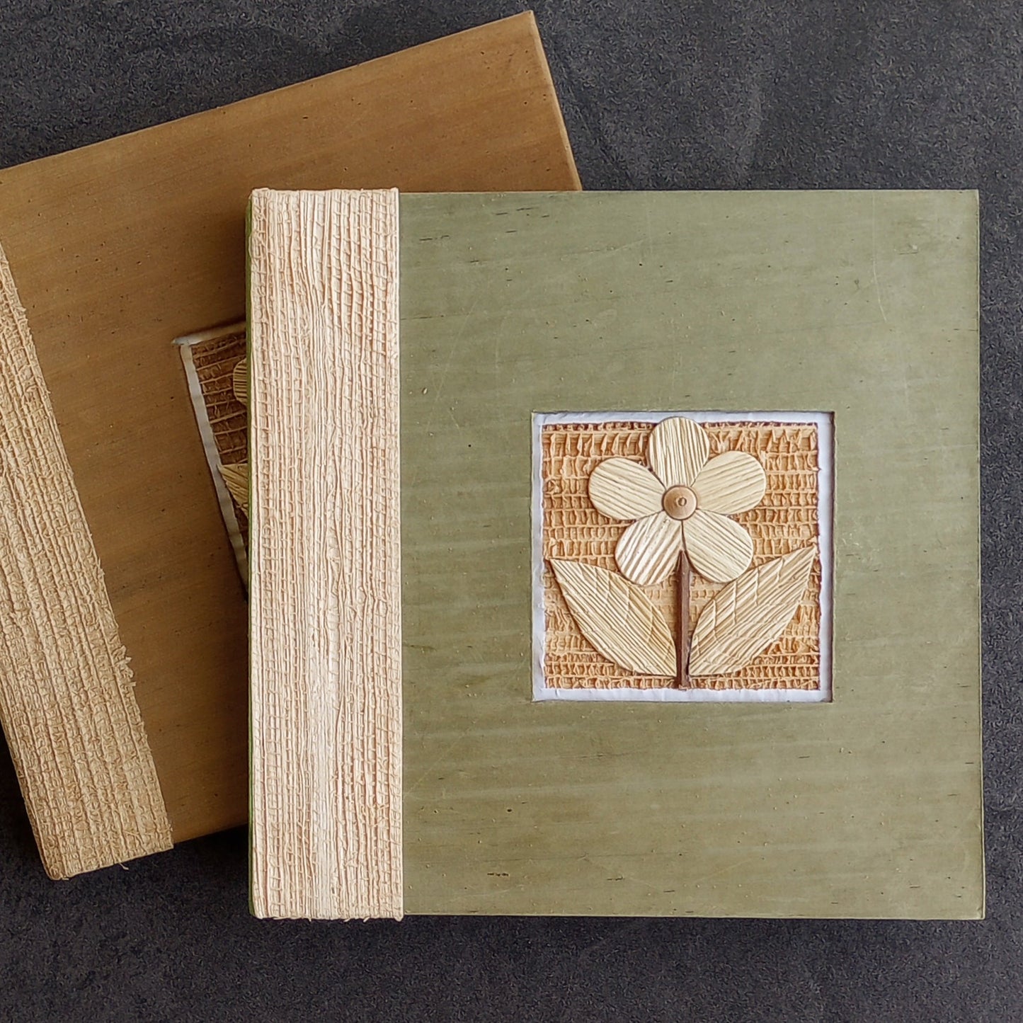 Journal sq w/flower ppr/b-leaf 7sq green/tan/asst
