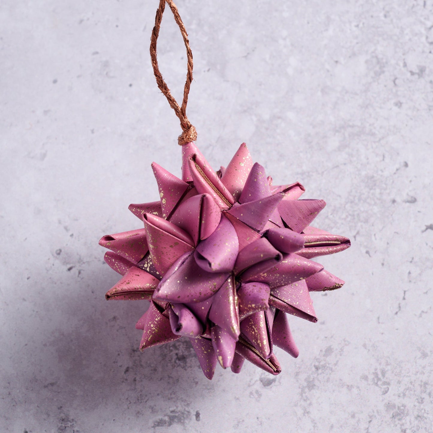 Ornament ball M/5 folded palm leaves 3D pinks