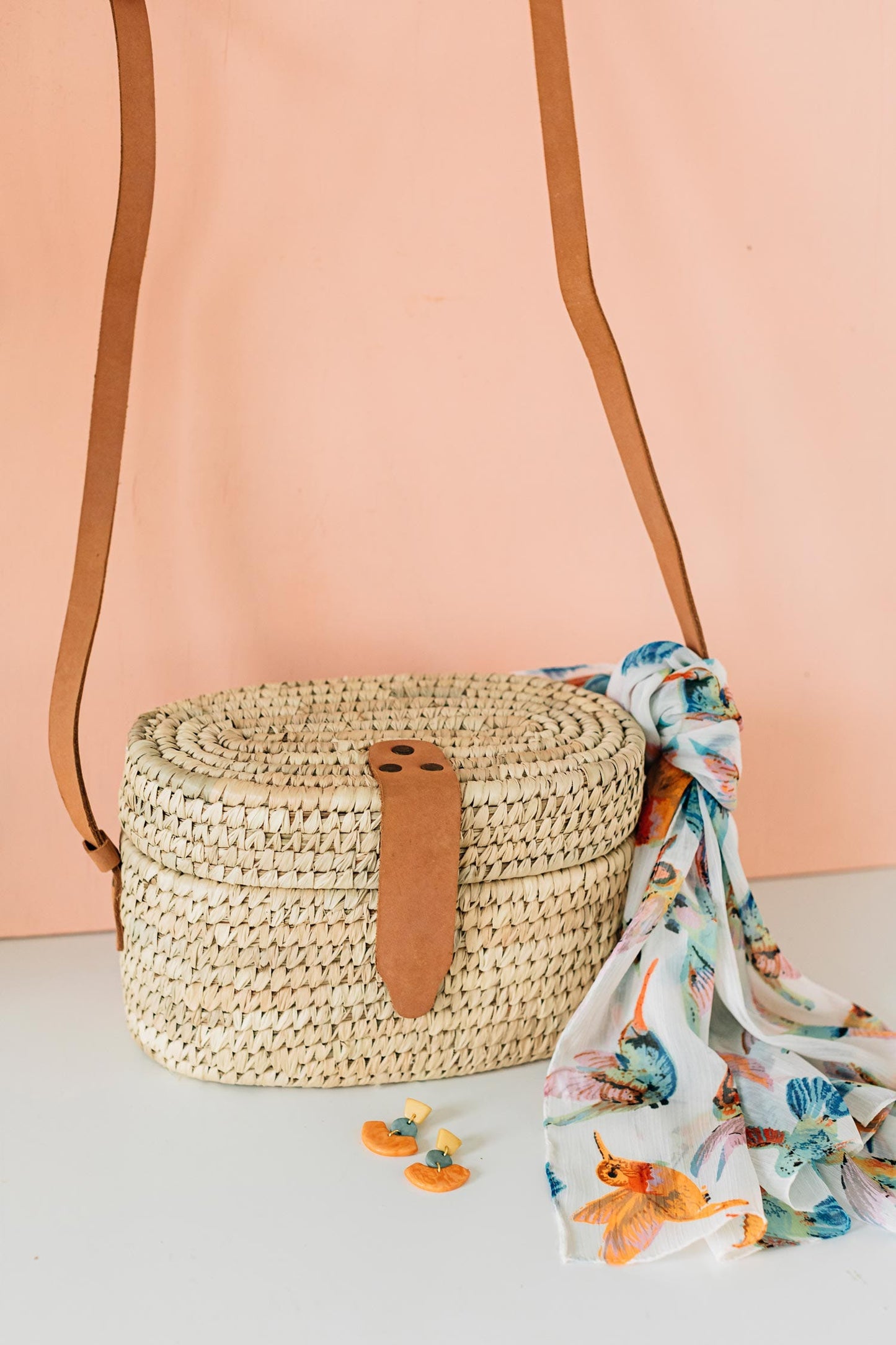 Bag oval crossbady p-leaf/leather 8Lx5Wx6H nat/brn