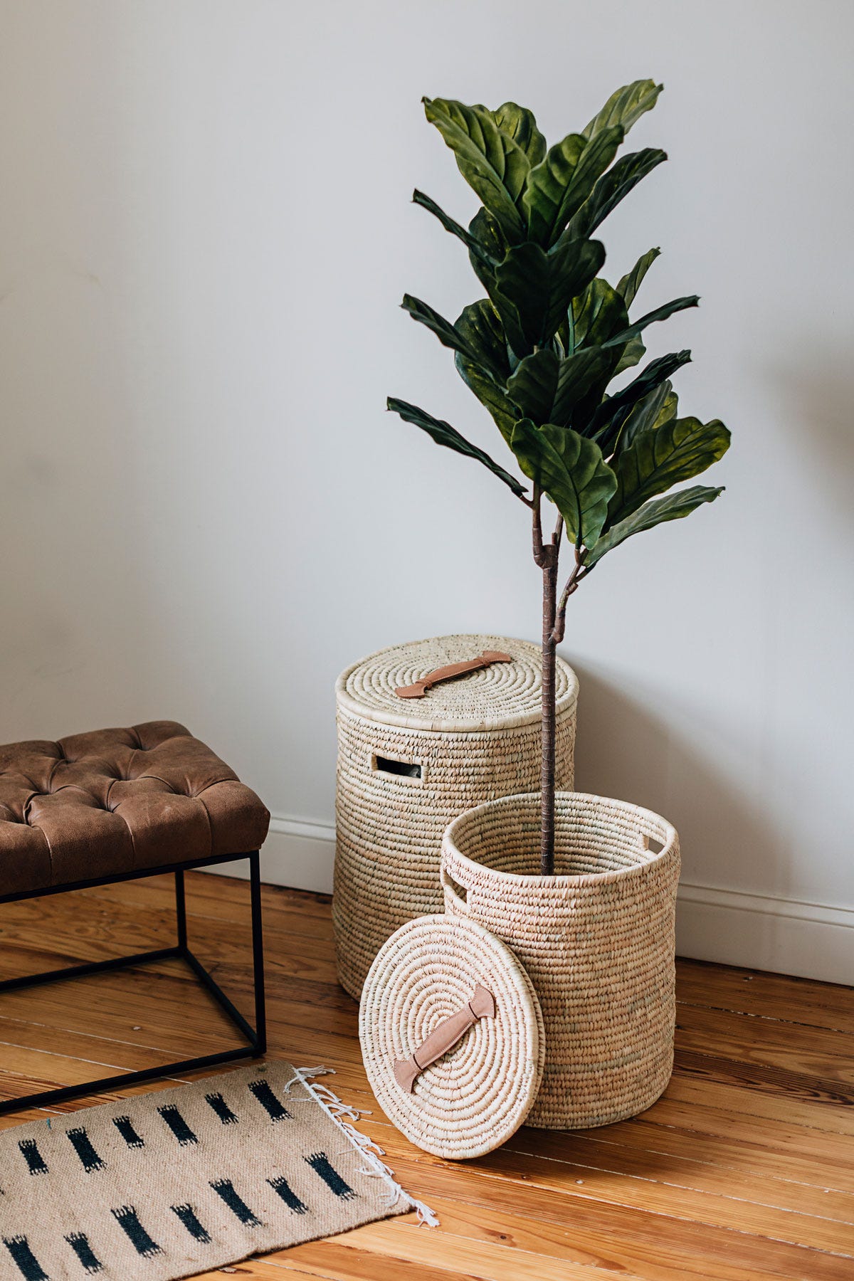 Basket hamper w/lid palm leaf/leather 15Dx20H nat