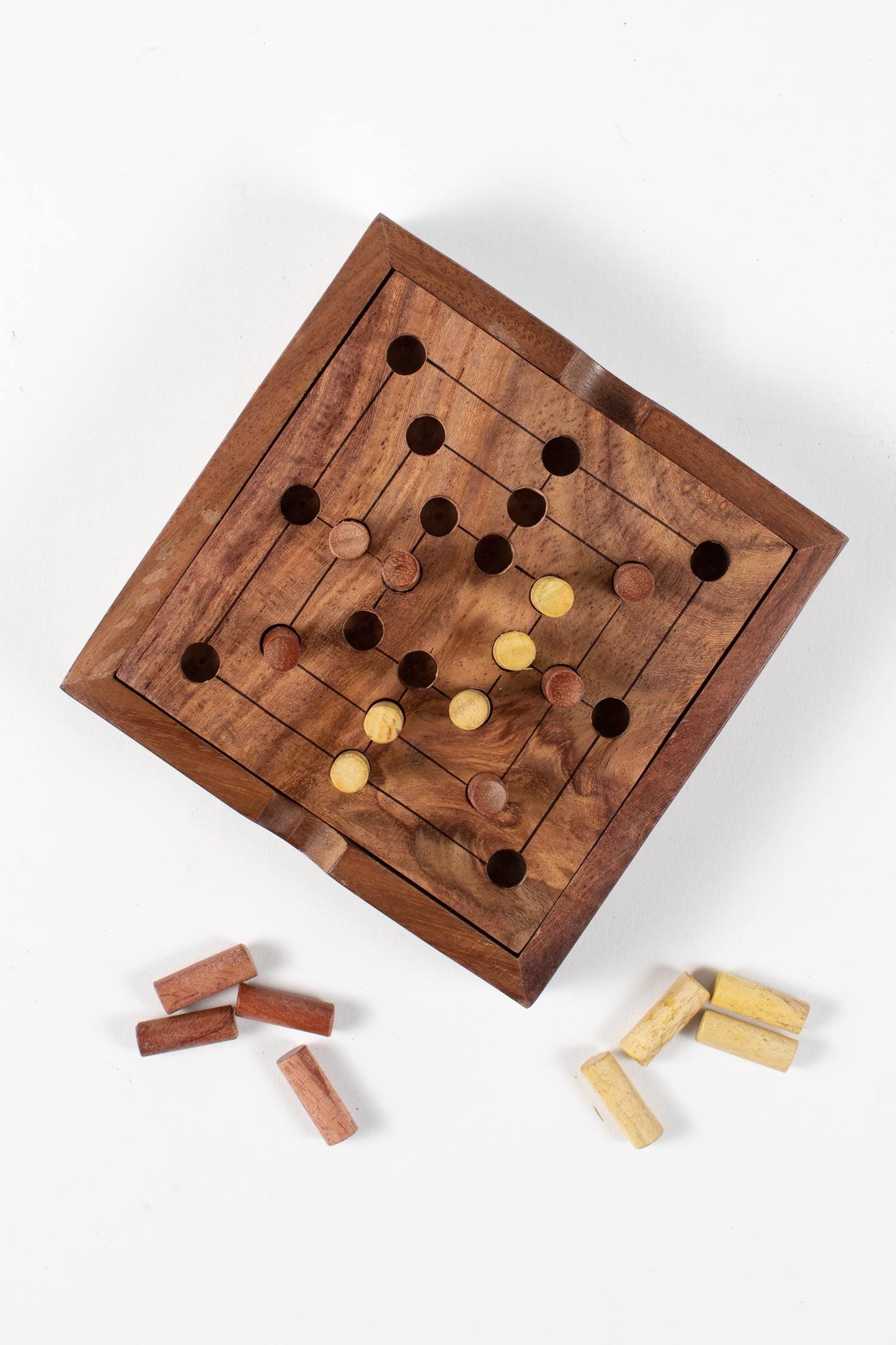 Game Nine Mens Morris wood 4.75sqx1 natural