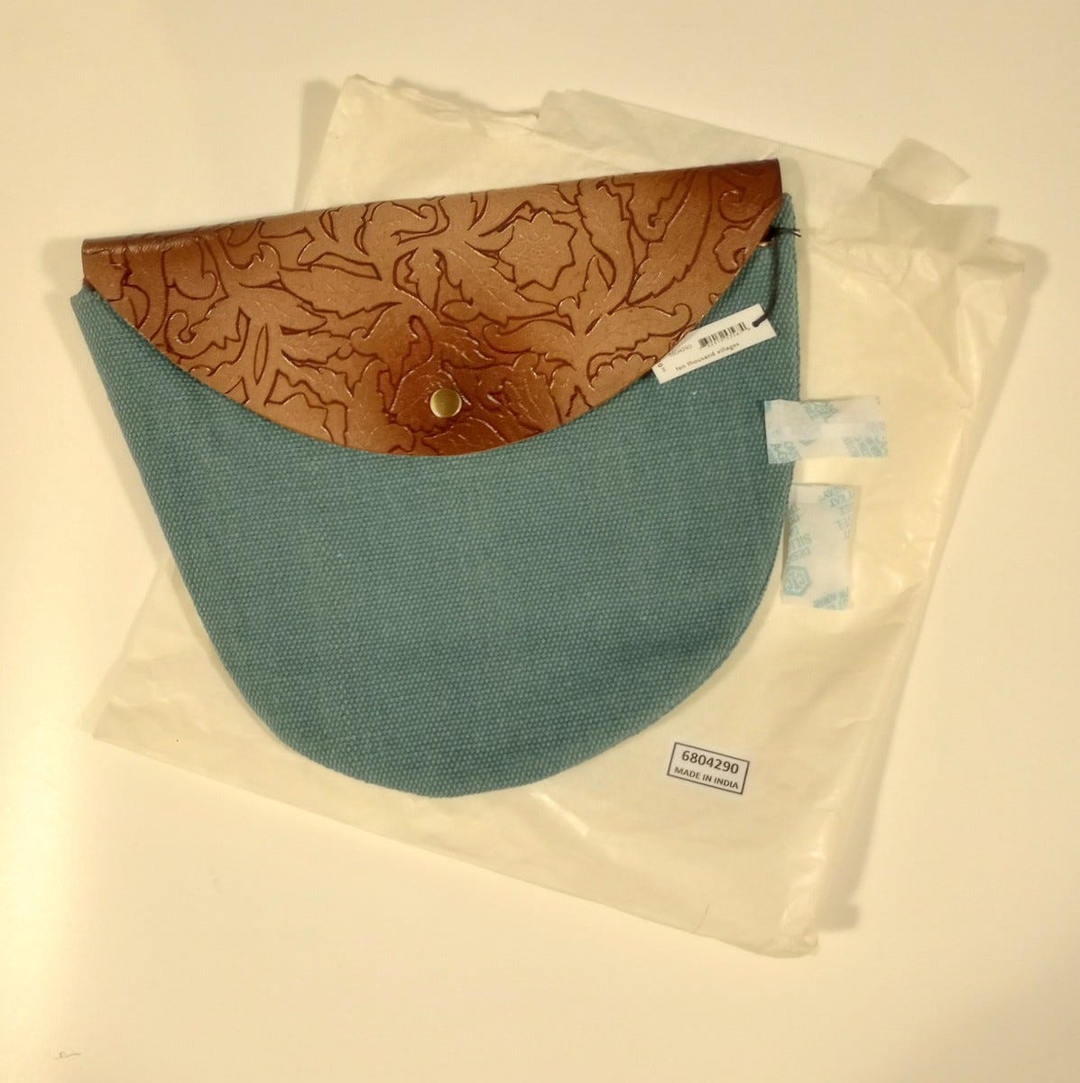 Purse half crcl Shanti lthr/canvas 12Wx10H blu/brn